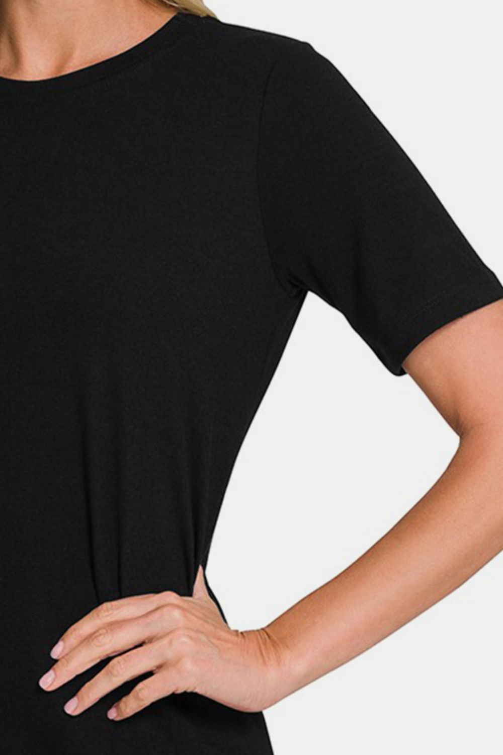 Zenana Full Size Crew Neck Short Sleeve T-Shirt - Black