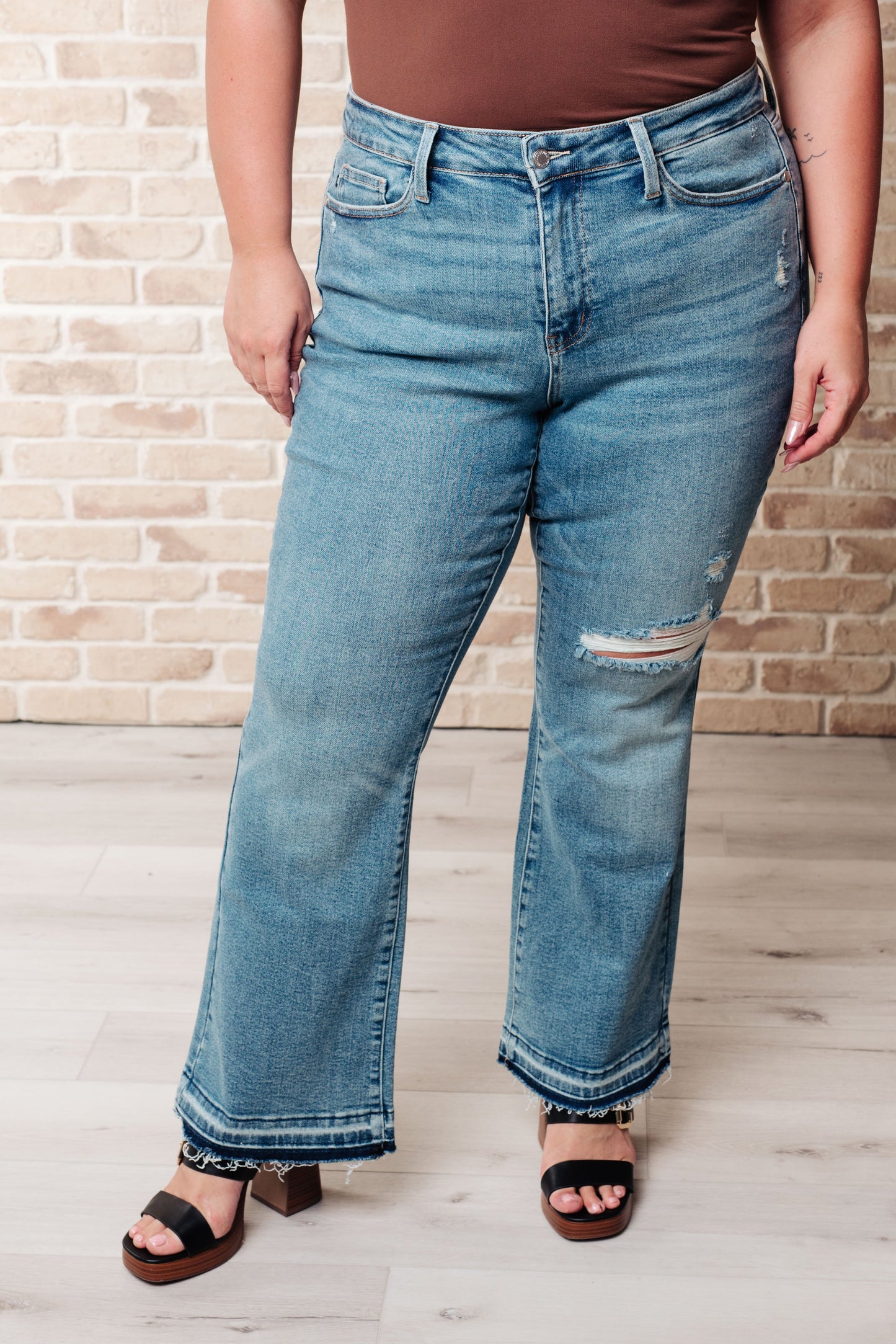 Isla Mid Rise Distressed Released Hem Bootcut Jeans - Judy Blue