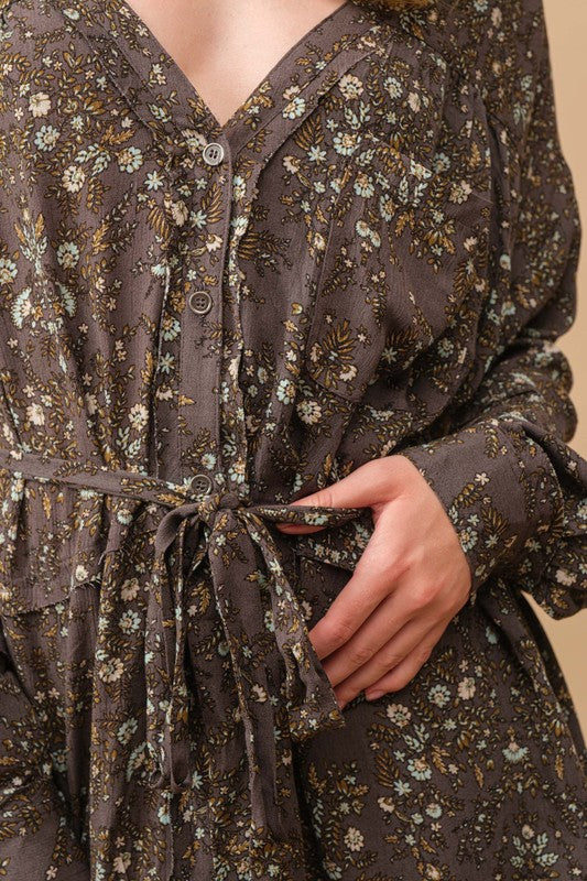 Rayon Crinkle Ditsy Floral Raw Shift Shirt Dress - Blue B