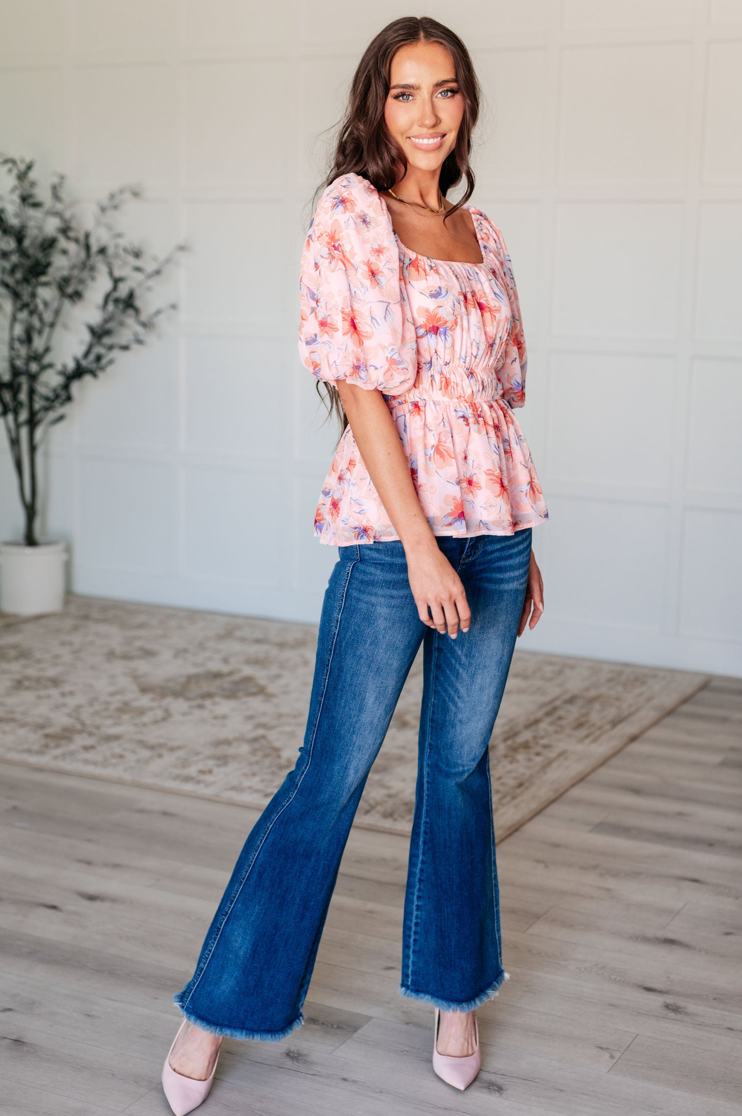 A Powerful Force Square Neck Balloon Sleeve Blouse - Polagram