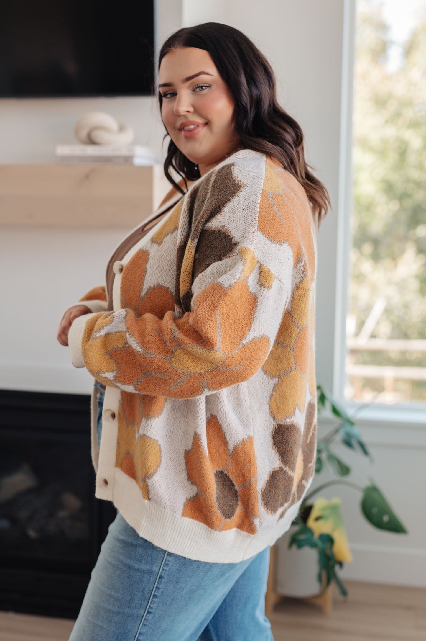 Exquisitely Mod Floral Cardigan - BiBi