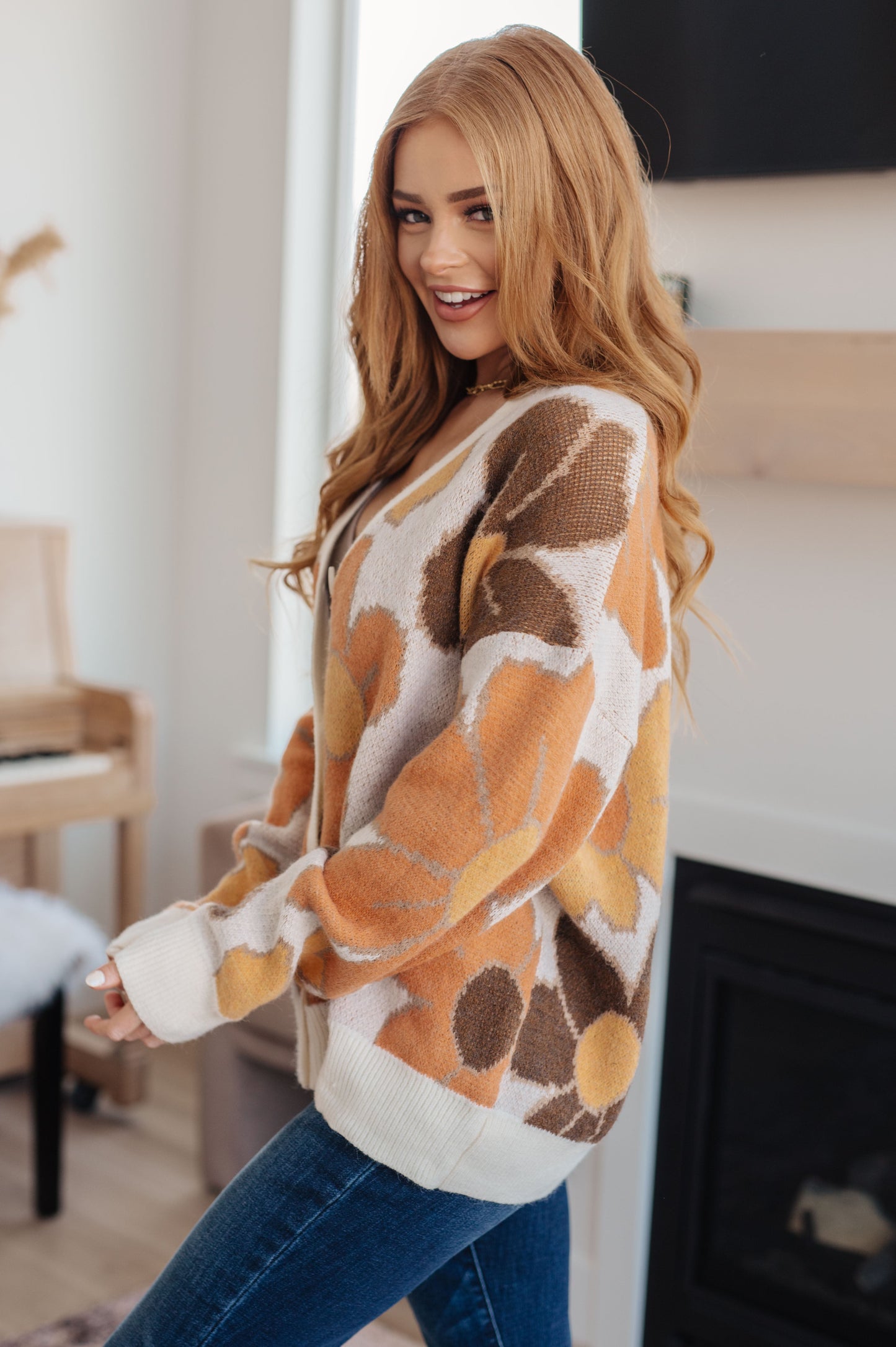 Exquisitely Mod Floral Cardigan - BiBi