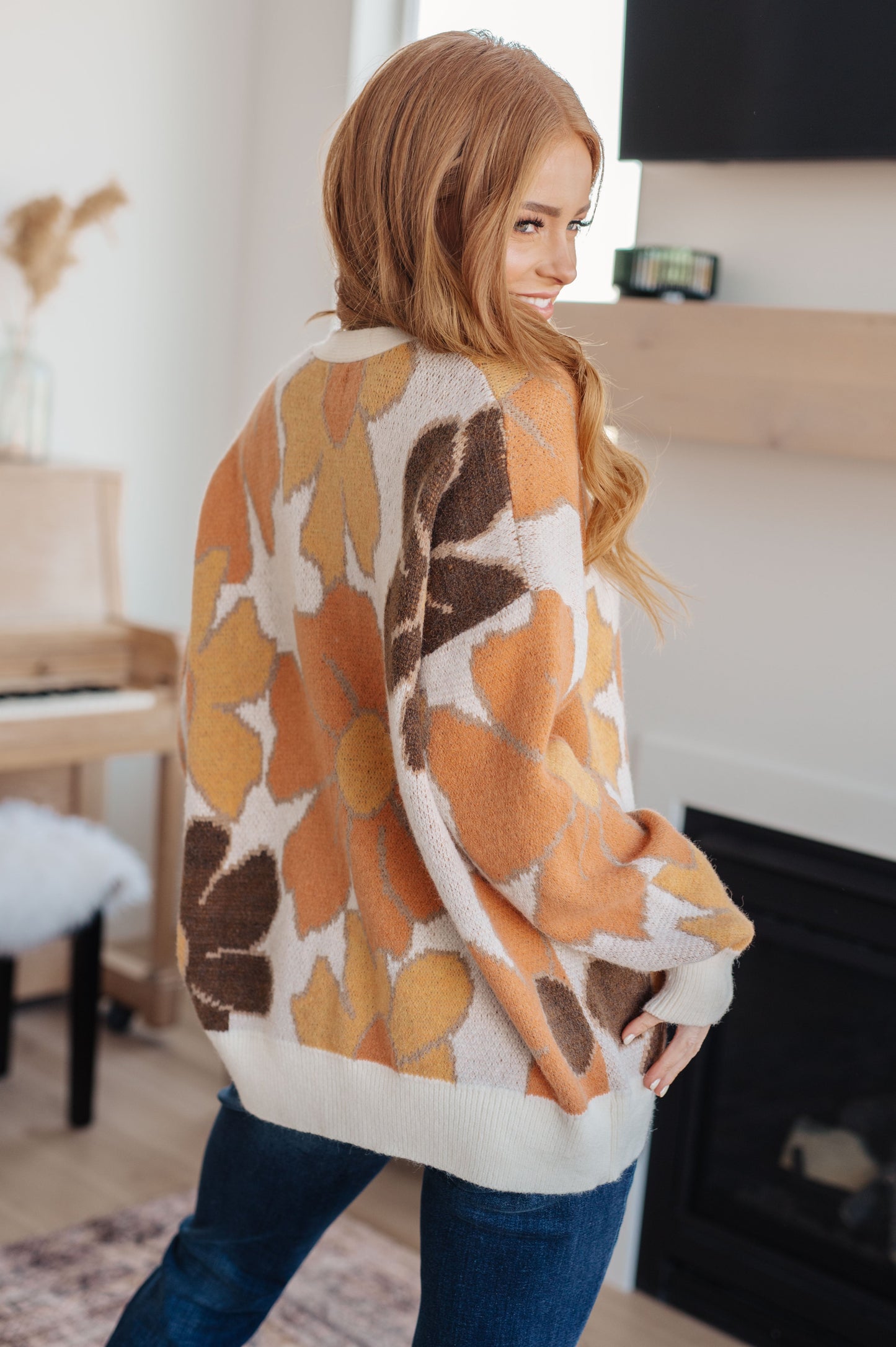 Exquisitely Mod Floral Cardigan - BiBi