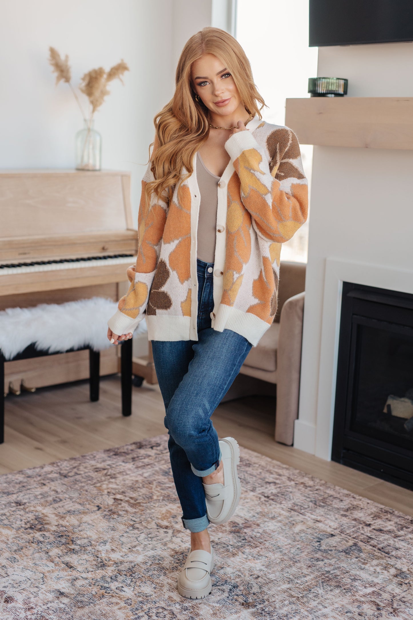 Exquisitely Mod Floral Cardigan - BiBi