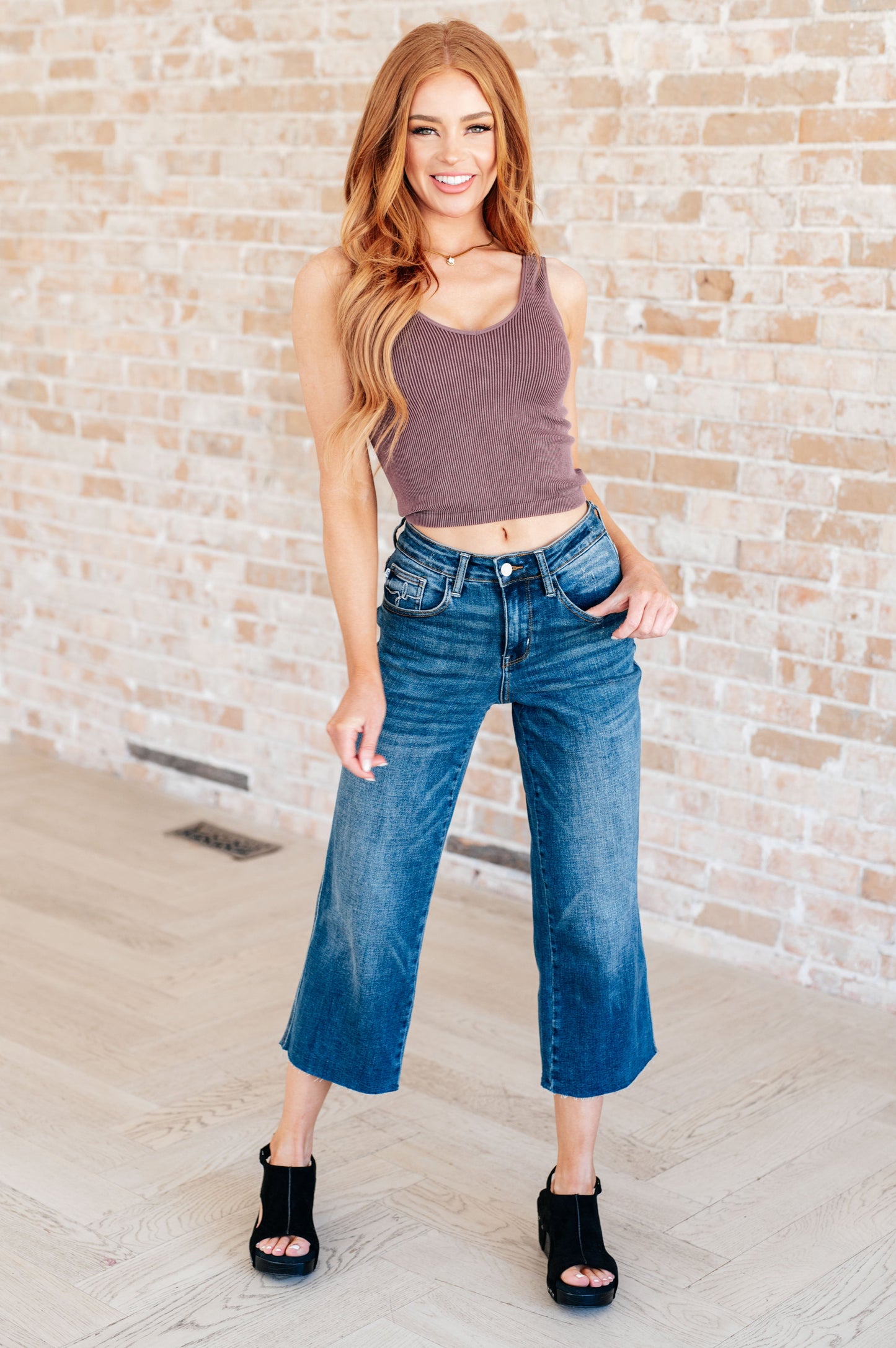 Hayes High Rise Wide Leg Crop Jeans - Judy Blue