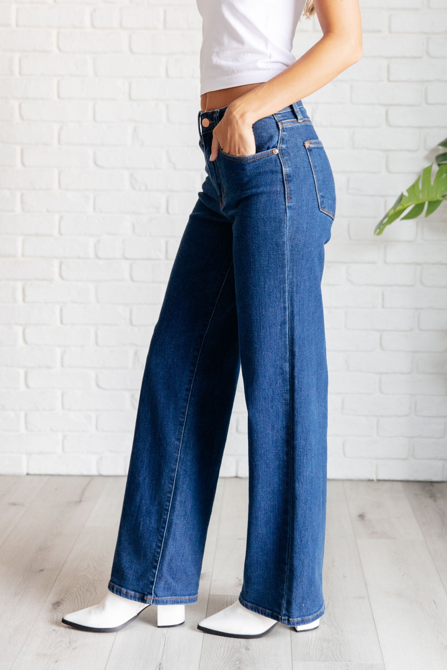 Hazel High Rise Vintage Wide Leg Jeans - Judy Blue