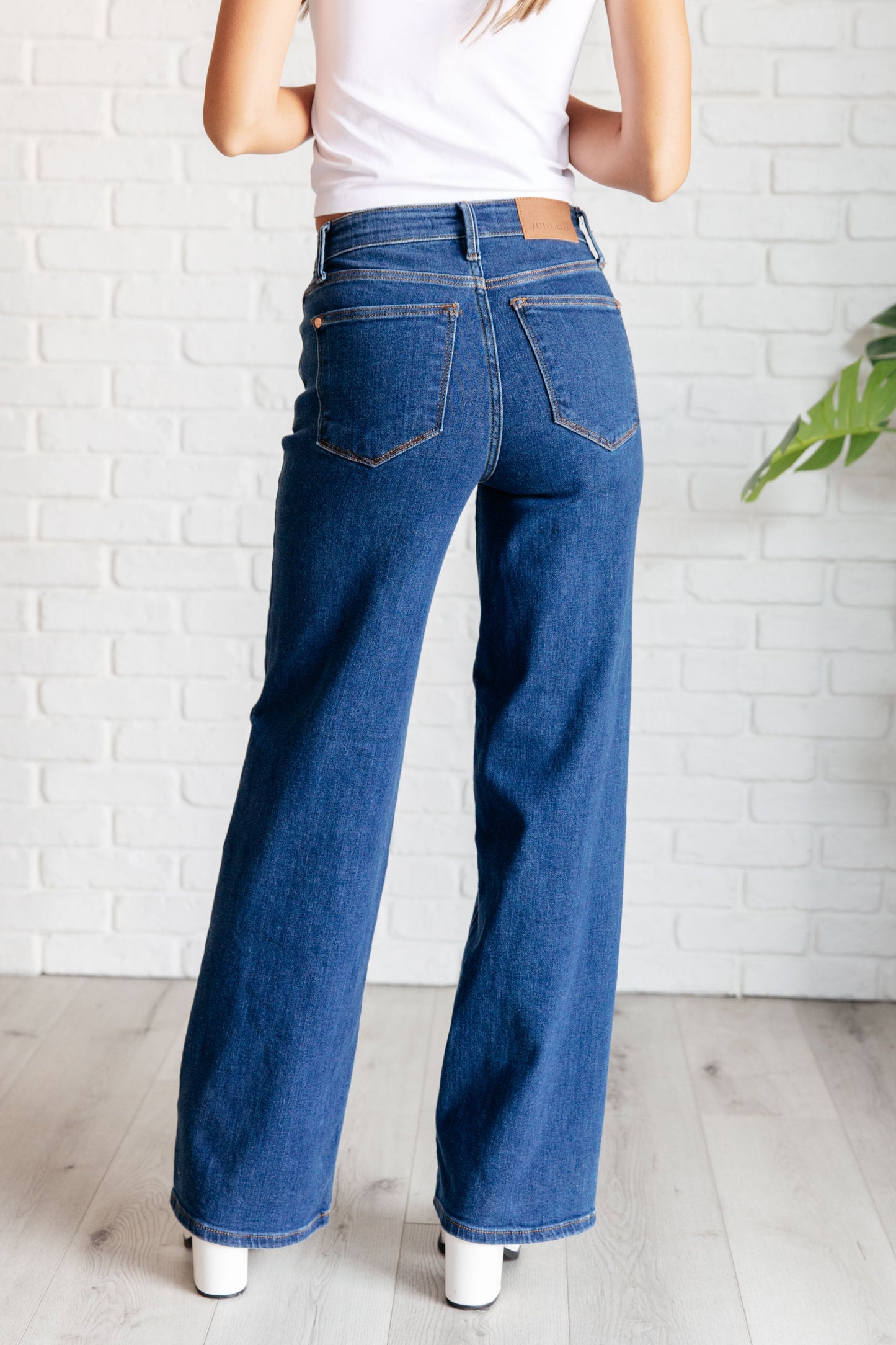 Hazel High Rise Vintage Wide Leg Jeans - Judy Blue
