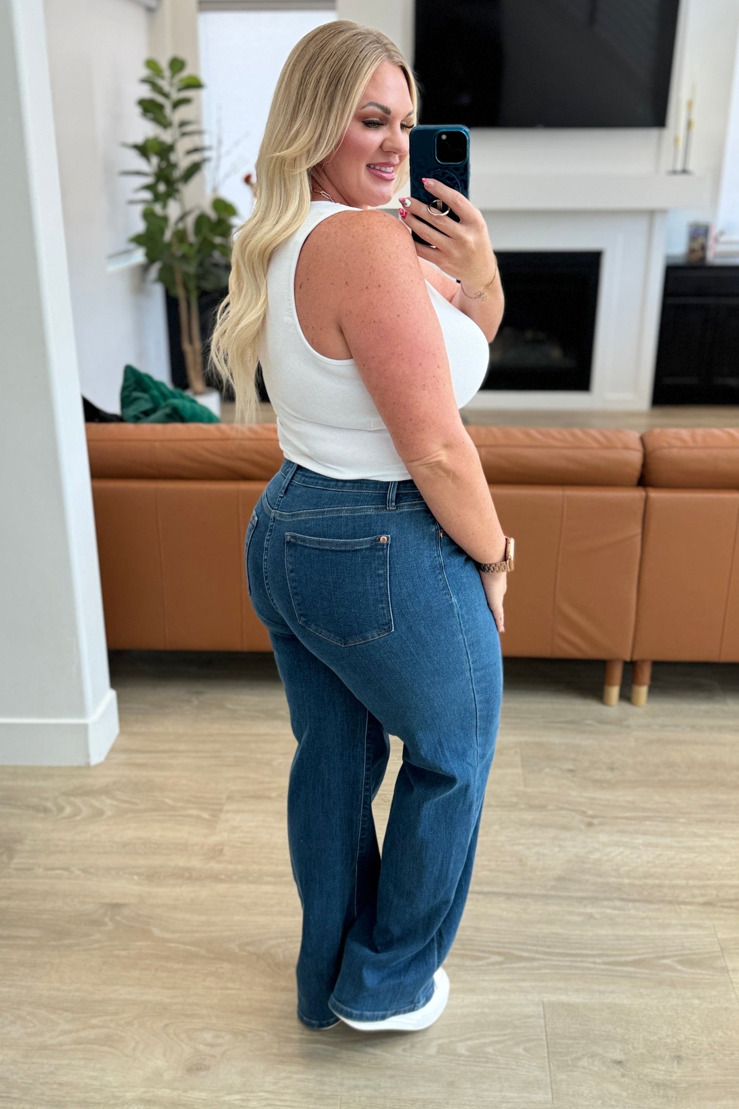 Hazel High Rise Vintage Wide Leg Jeans - Judy Blue