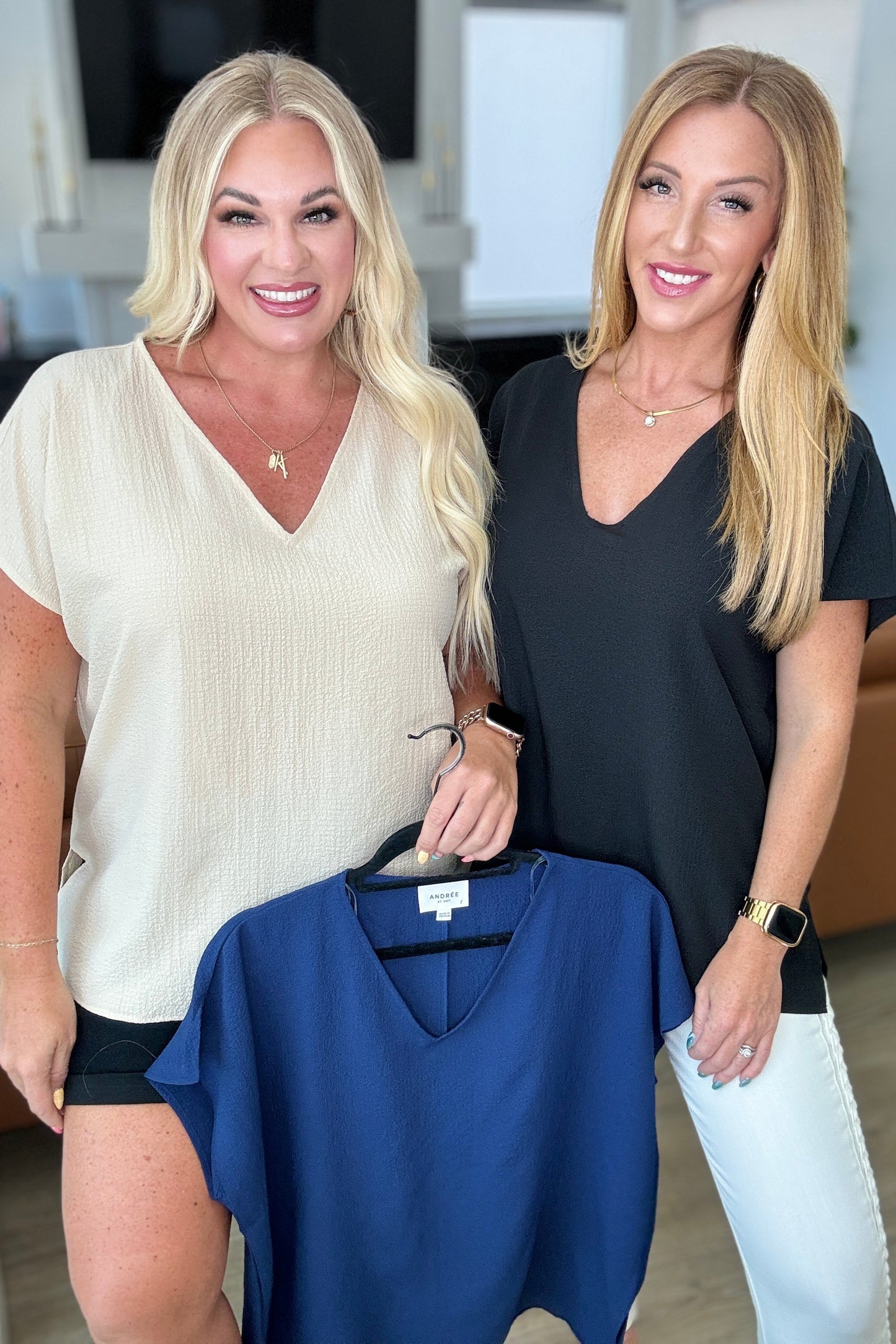 Let Me Be Your Wings V-Neck Top in Navy - Andree By Unit