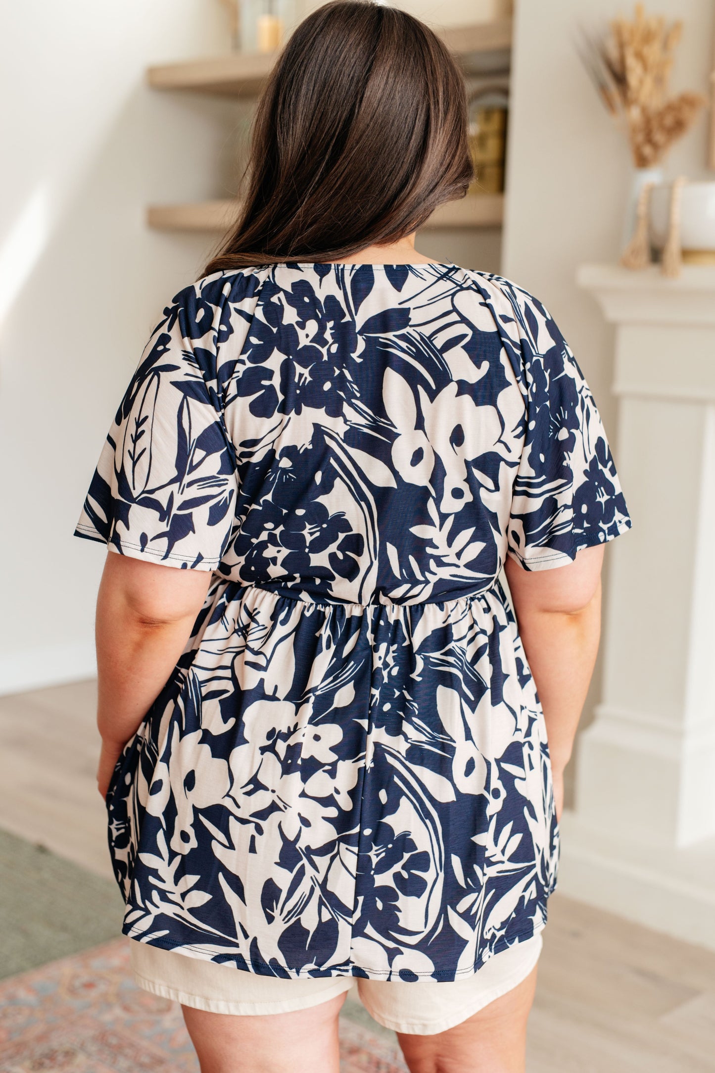 In Contrast Floral V-Neck Top - Shopin La