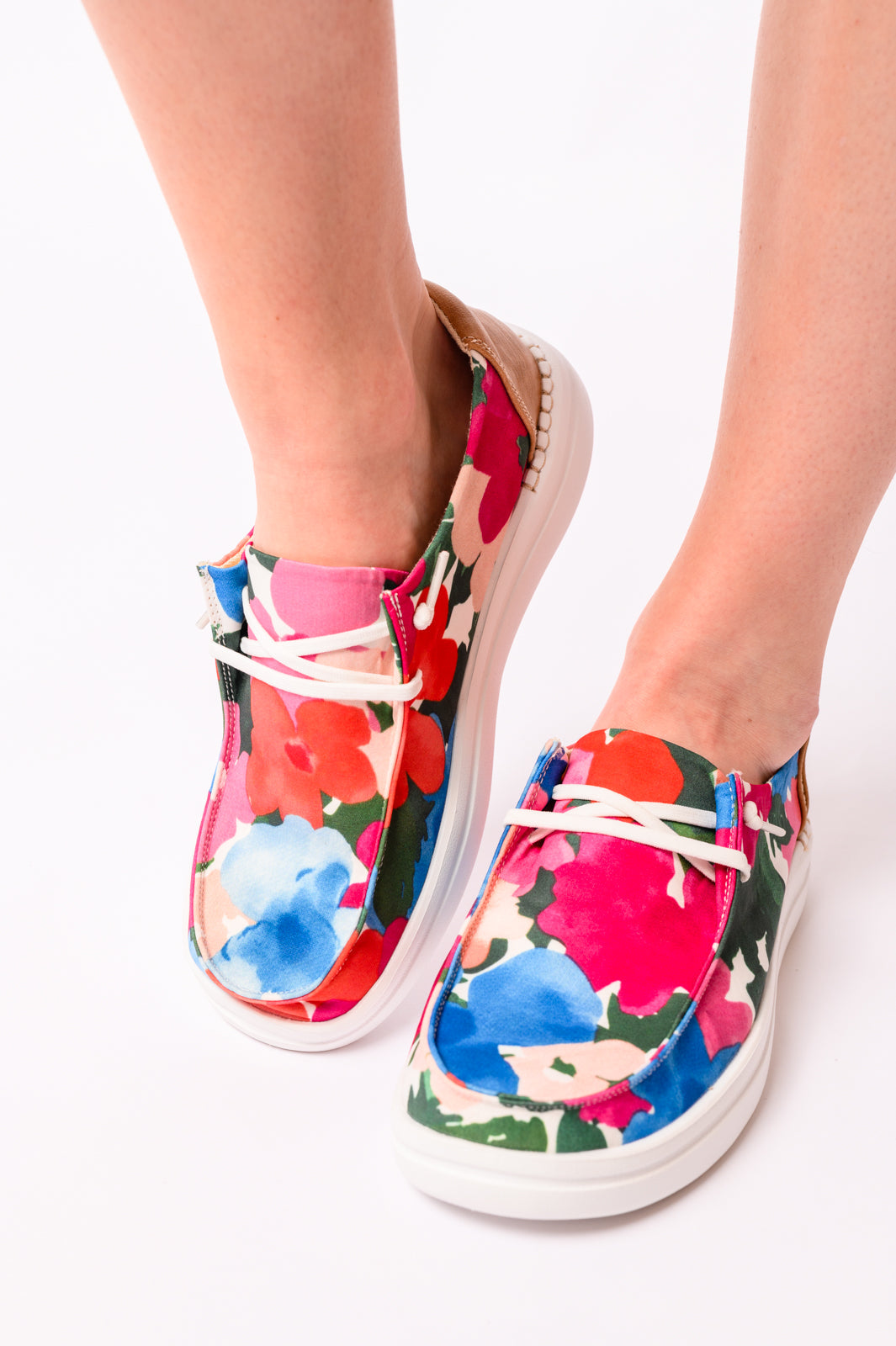Kayak 2 Shoes in Floral - Corkys