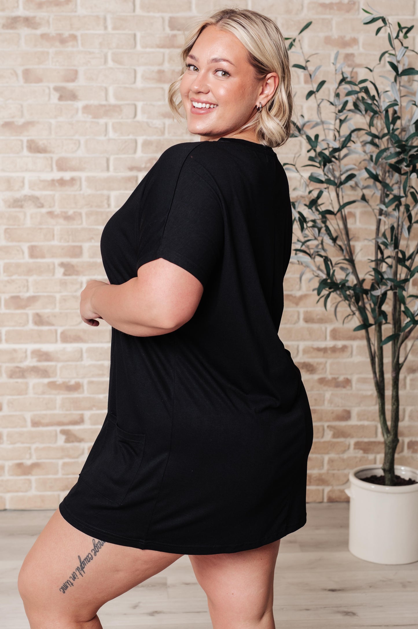 Kind Of Casual Pocket Tunic Dress - One Eleven North