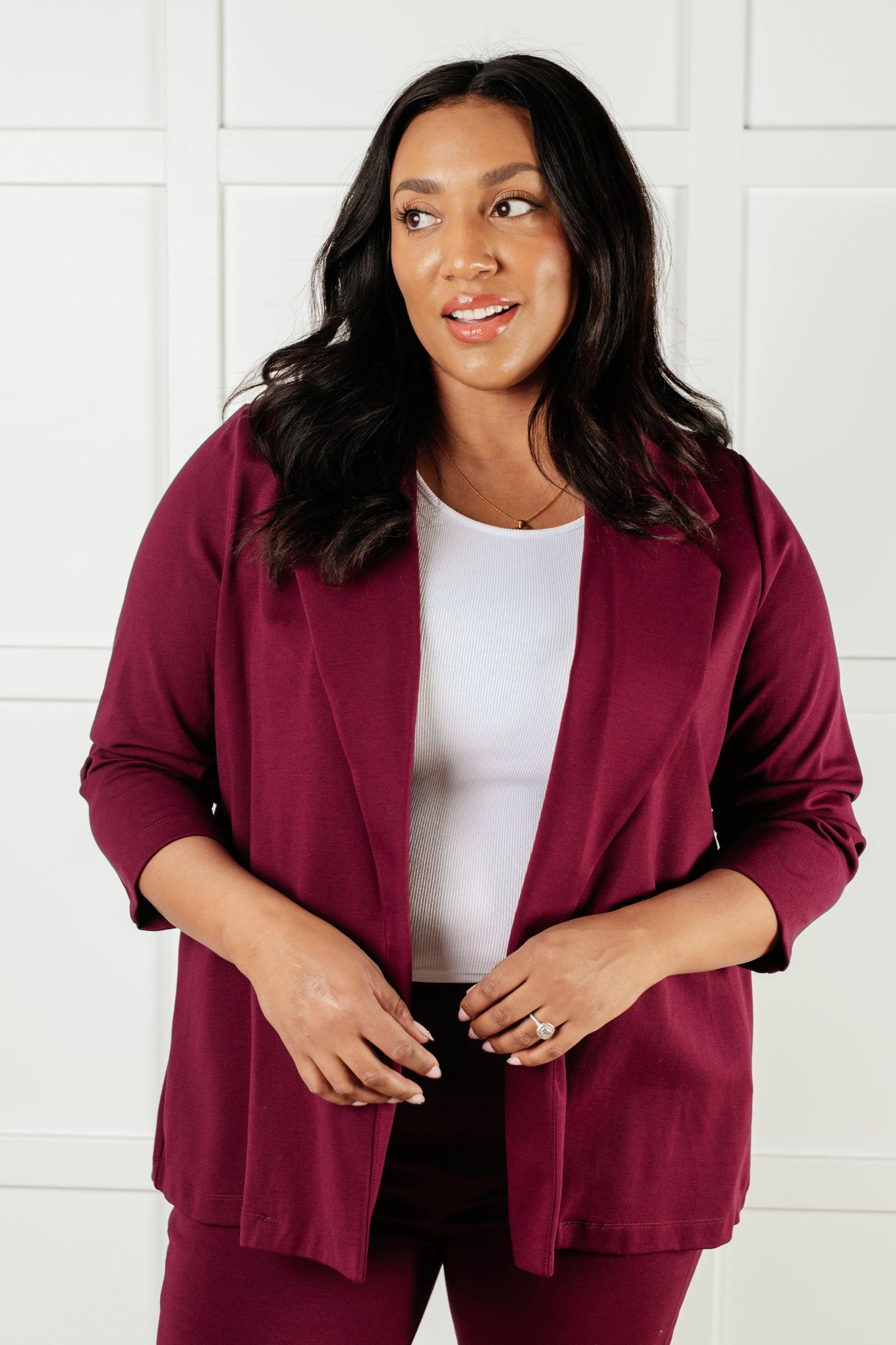 Magic 3/4 Blazer in Wine - Dear Scarlett