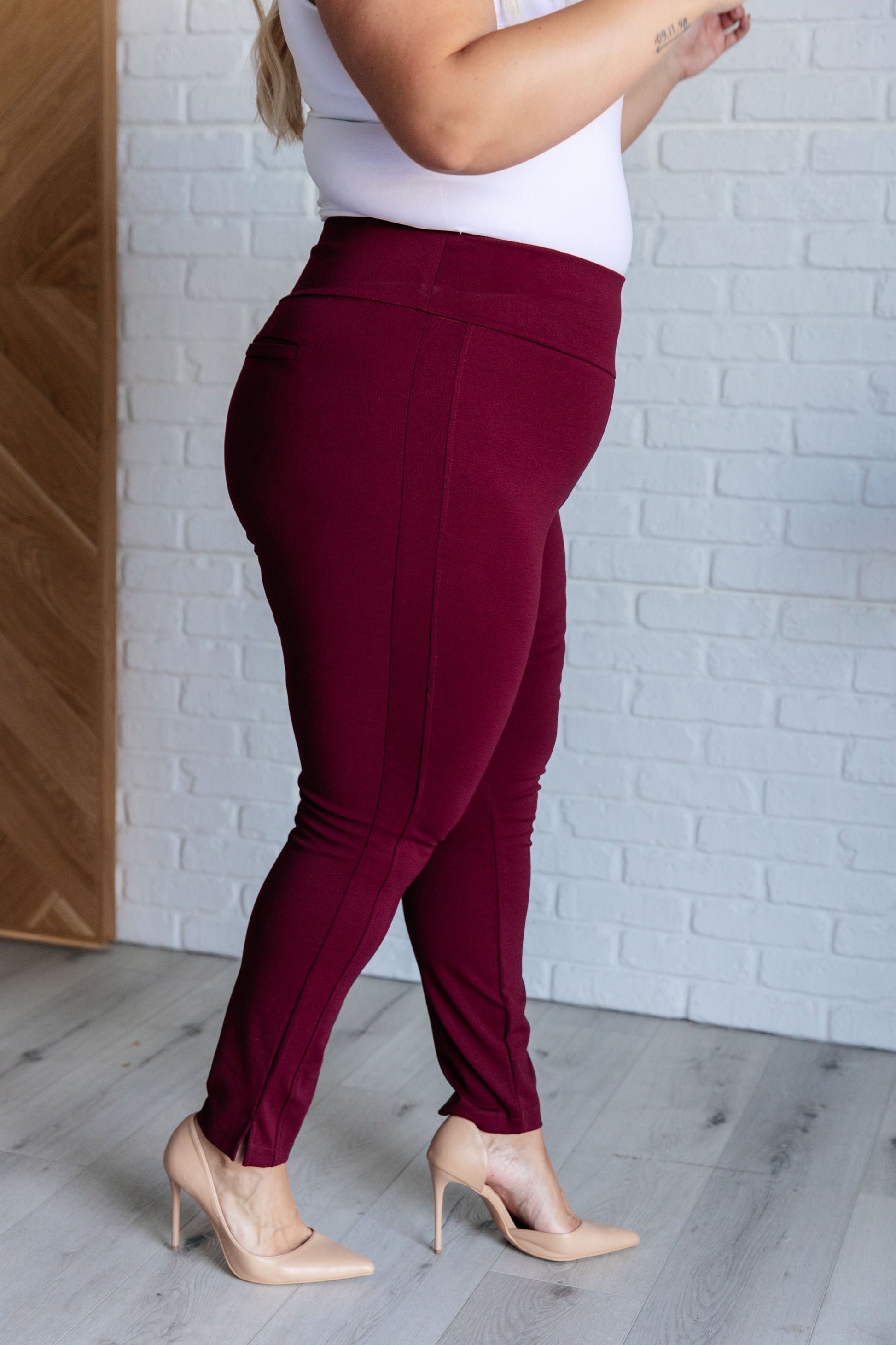 Magic Skinny 28" Pants in Wine - Dear Scarlett