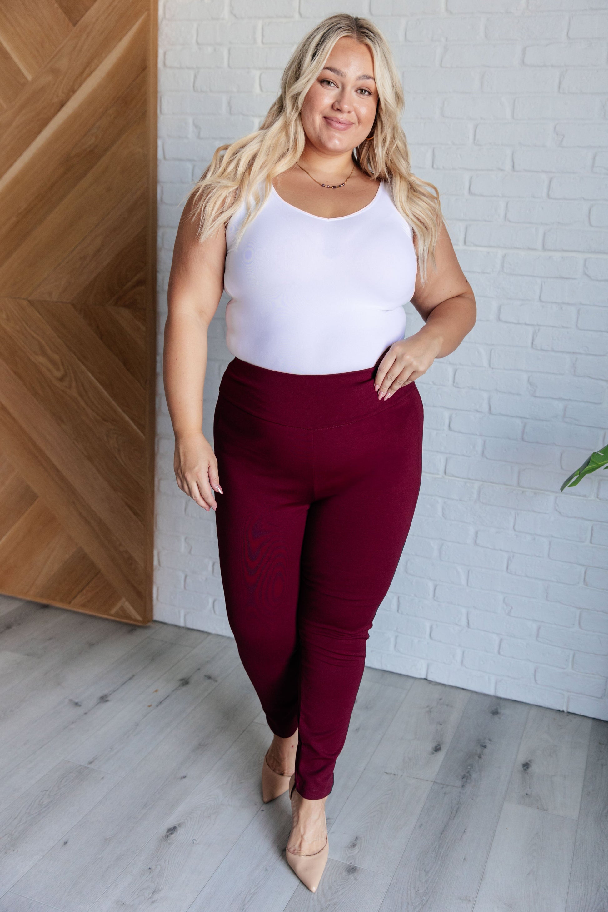 Magic Skinny 28" Pants in Wine - Dear Scarlett