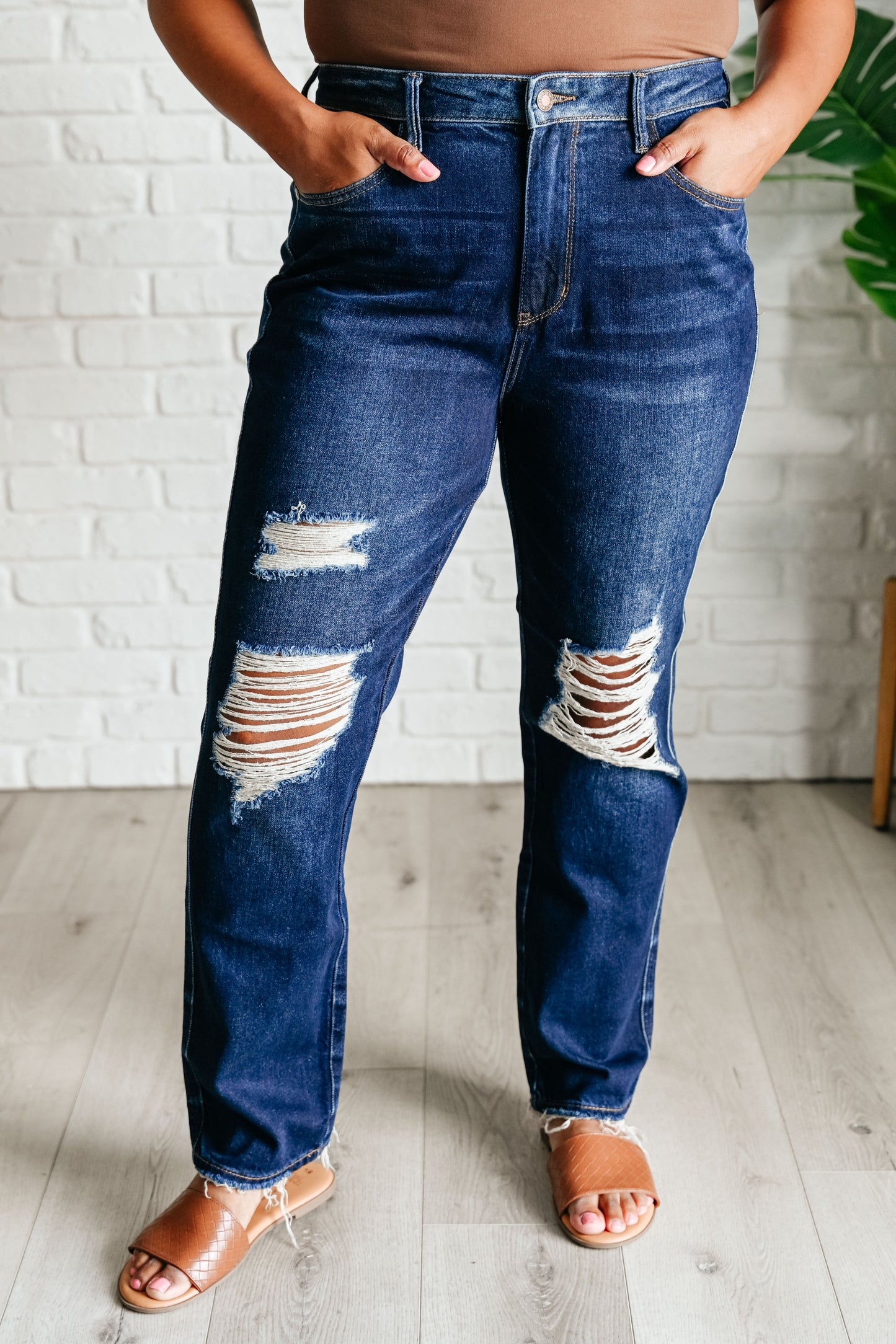 Montana High Rise Rigid Magic Distressed Straight Jeans - Judy Blue