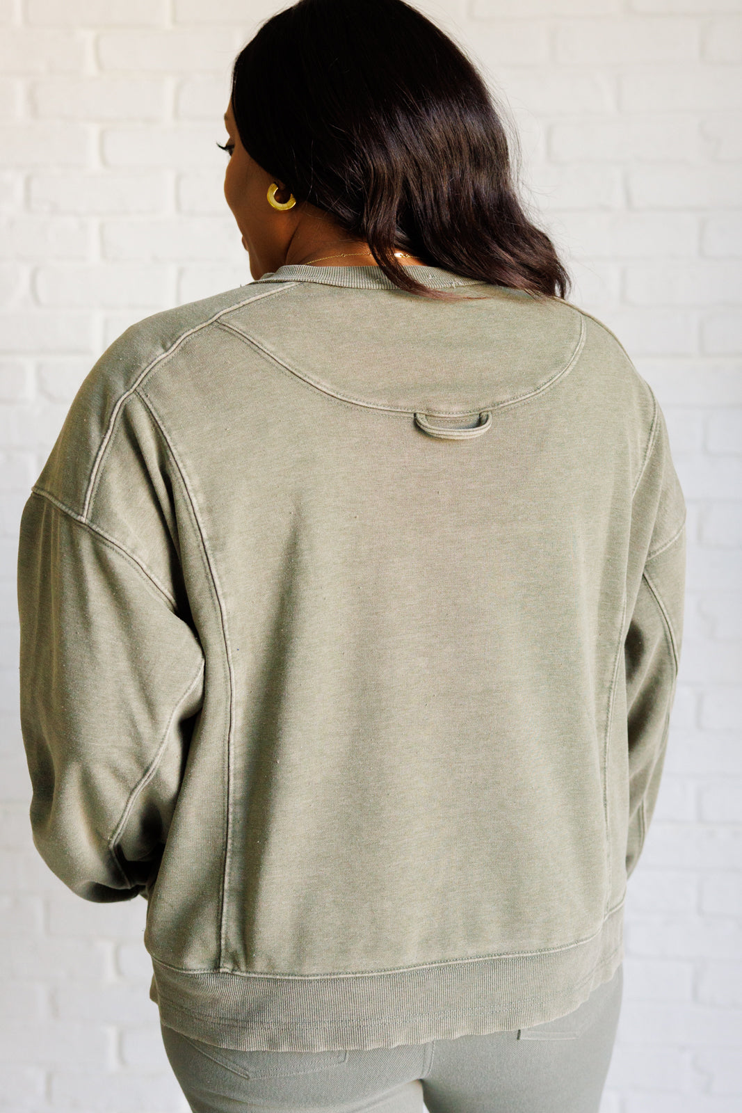 Quick Fix Mineral Wash Crew Neck Pullover in Army Green - Rae Mode