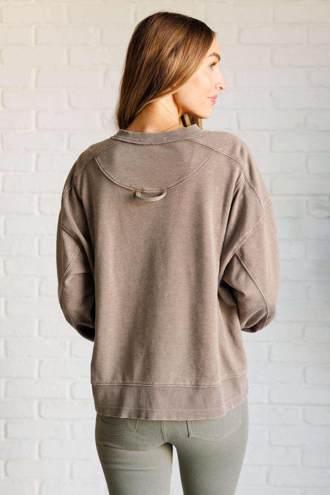 Quick Fix Mineral Wash Crew Neck Pullover in Mocha - Rae Mode