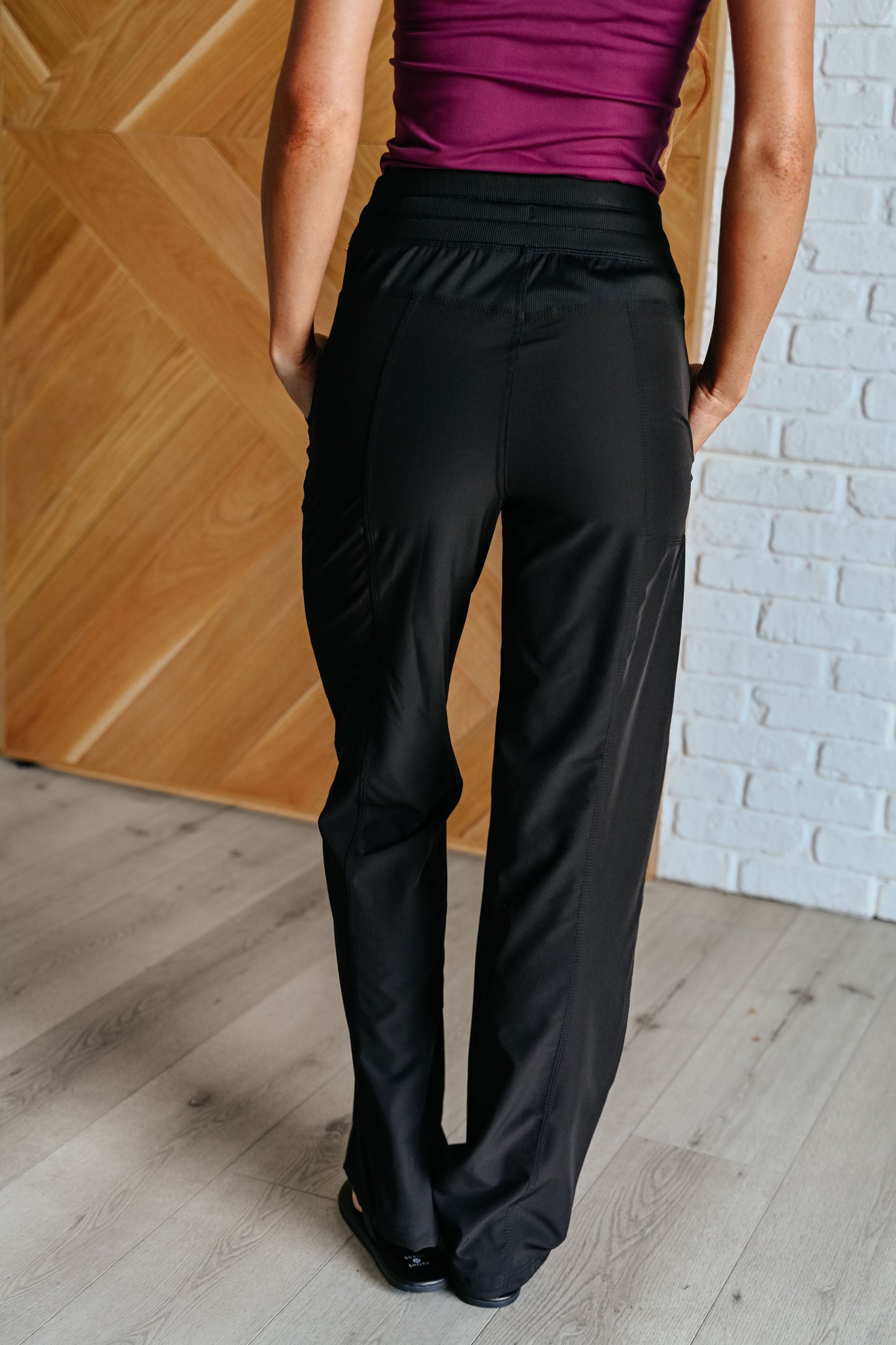 Runner's High Drawstring Joggers in Black - Rae Mode