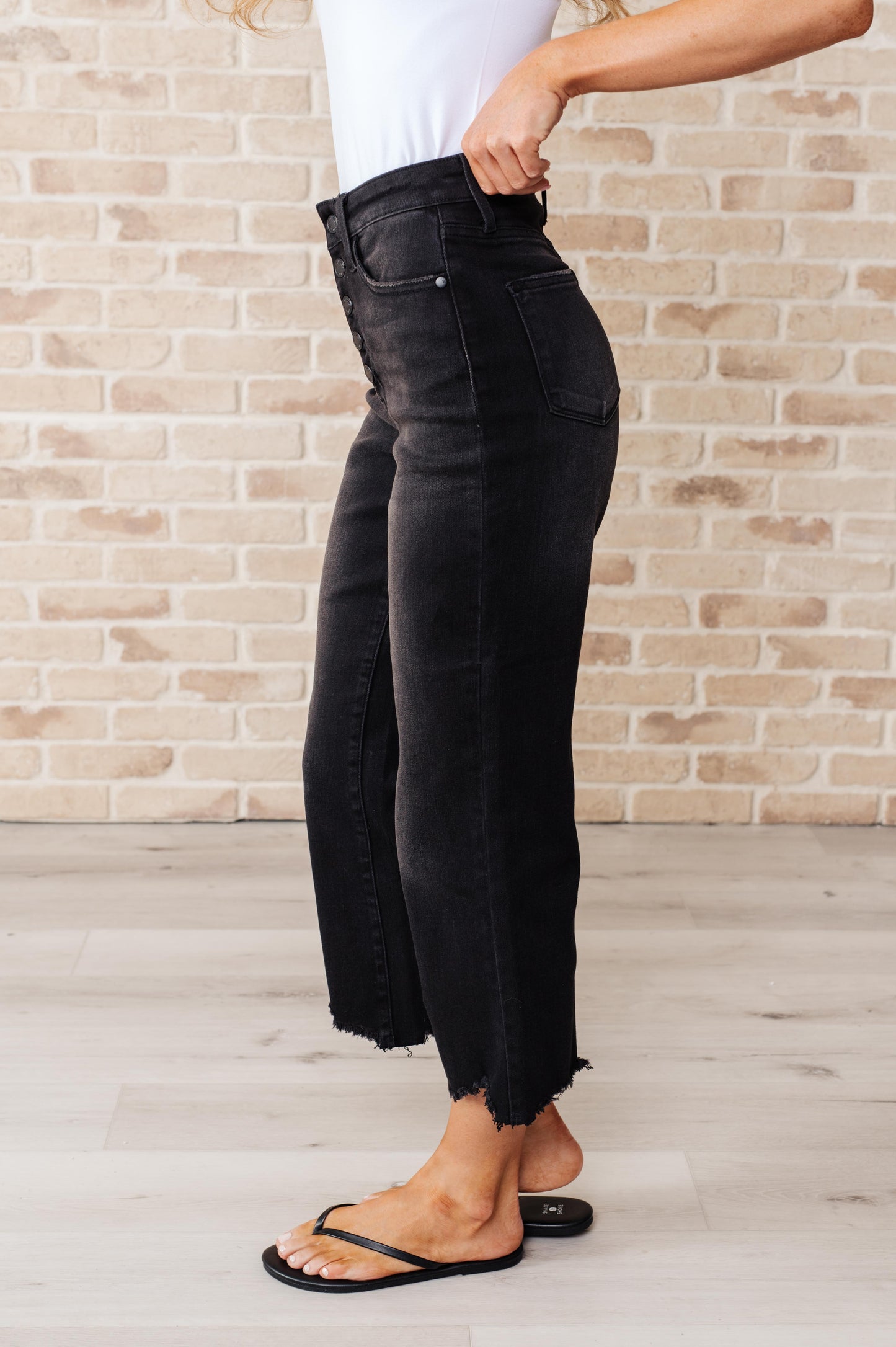 Ryan High Rise Button Fly Wide Leg Crop Jeans - Judy Blue
