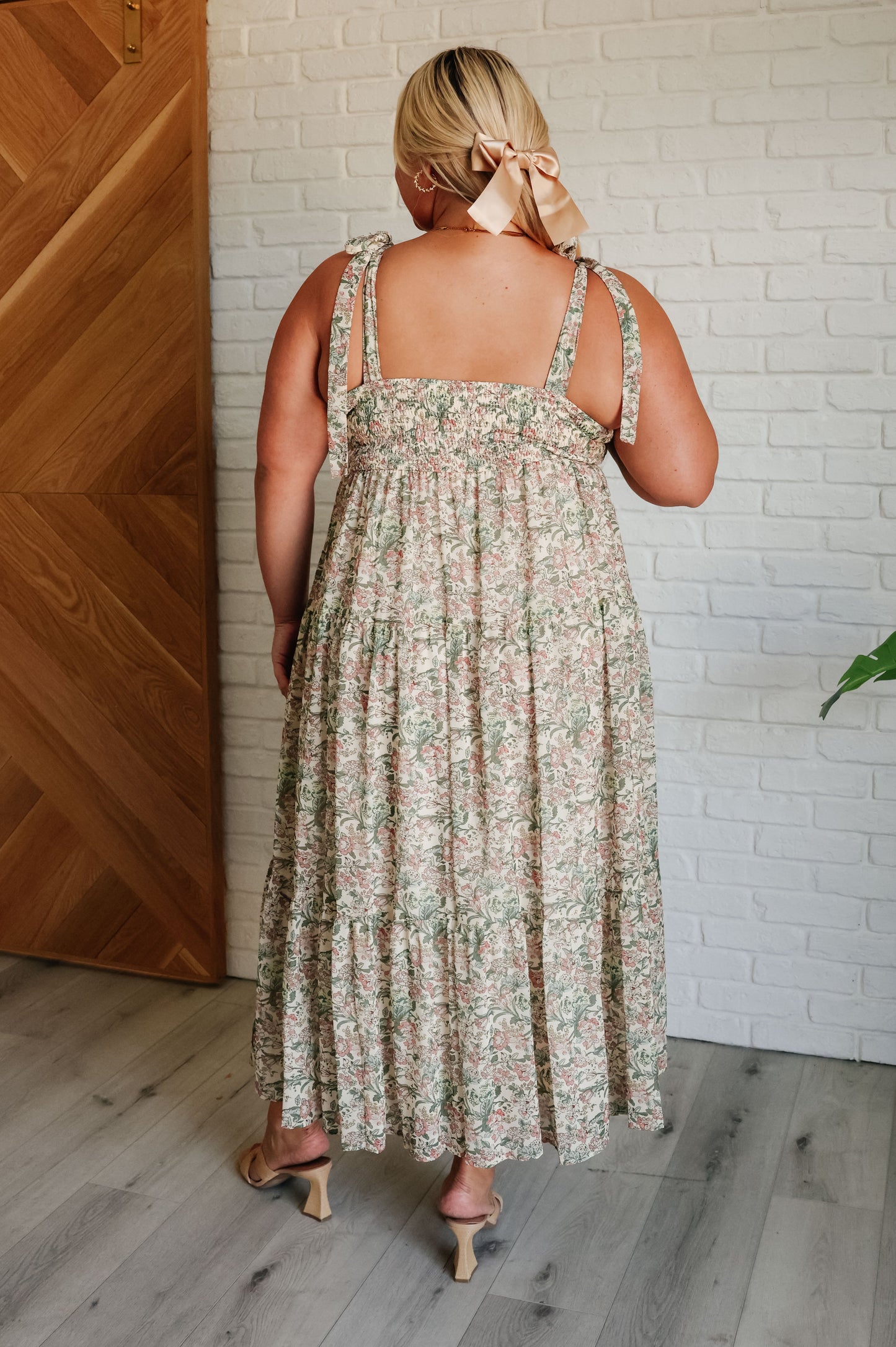 Tiptoe Through the Tulips Square Neck Tiered Dress - Polagram