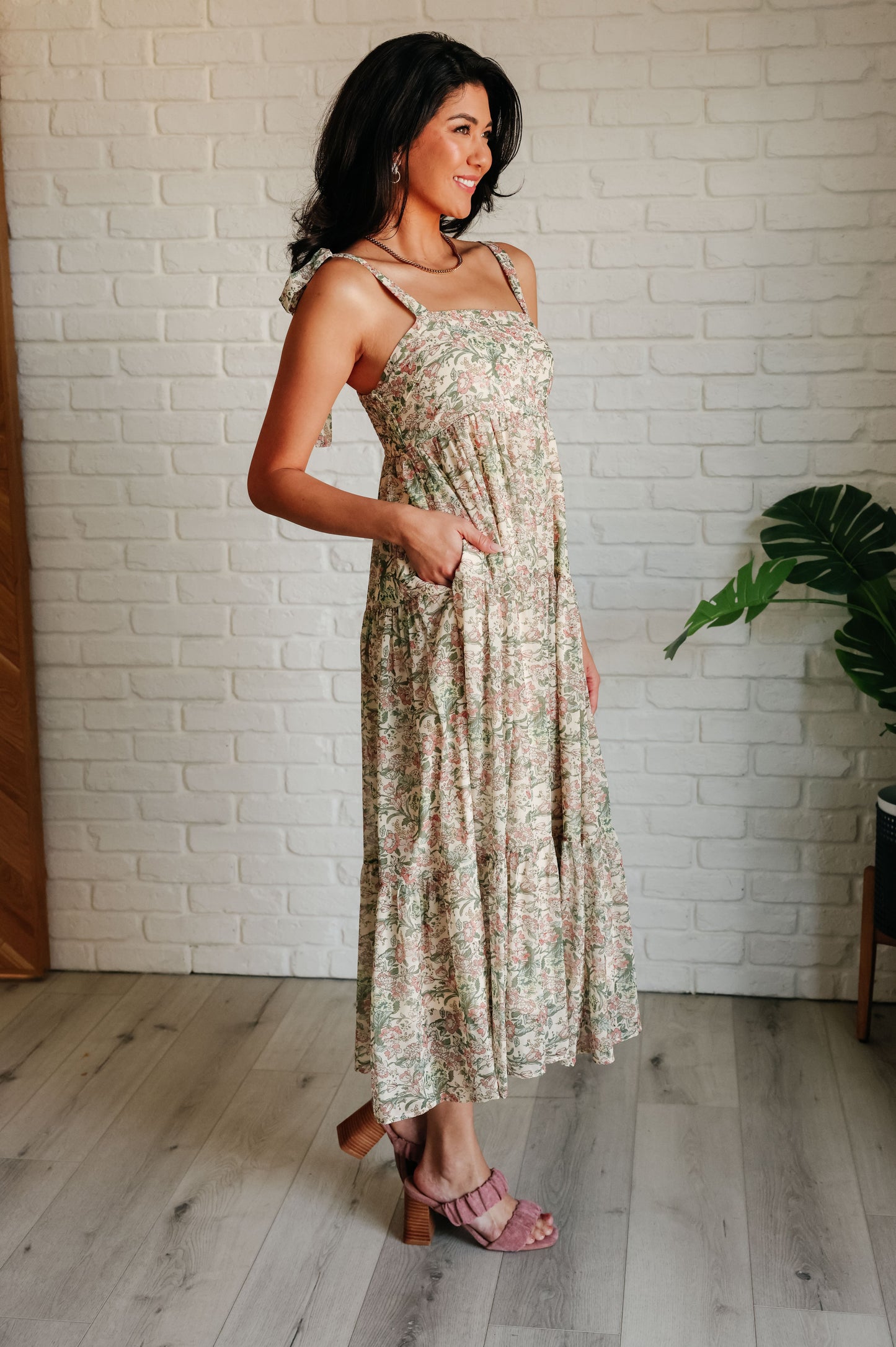 Tiptoe Through the Tulips Square Neck Tiered Dress - Polagram