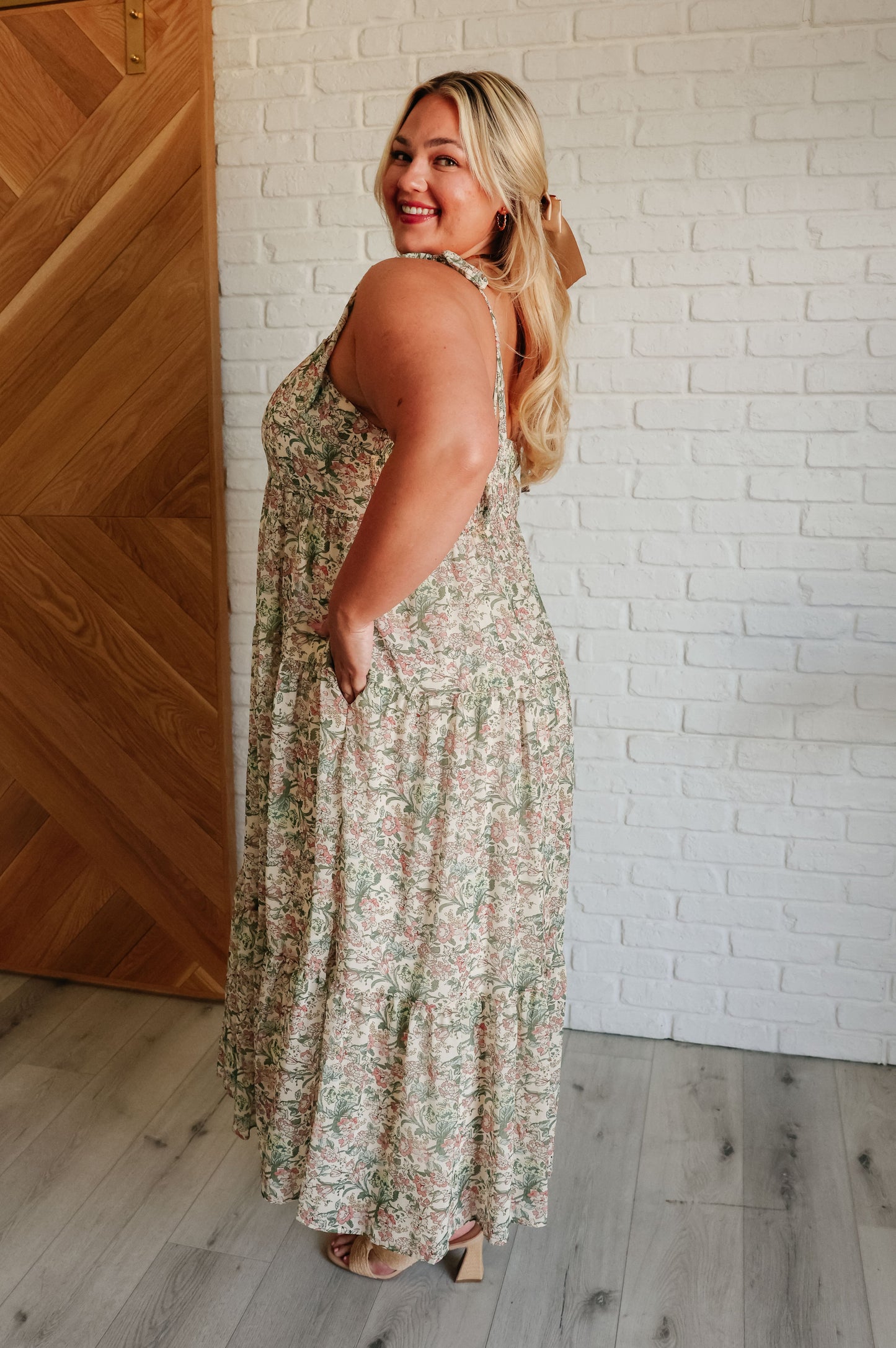 Tiptoe Through the Tulips Square Neck Tiered Dress - Polagram