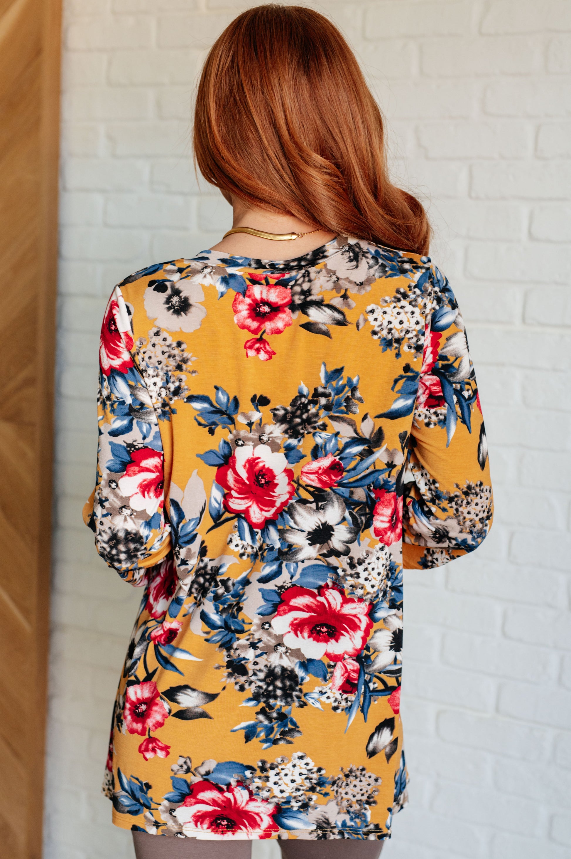V-Neck Scoop Hem Top in Marigold Floral - Dear Scarlett
