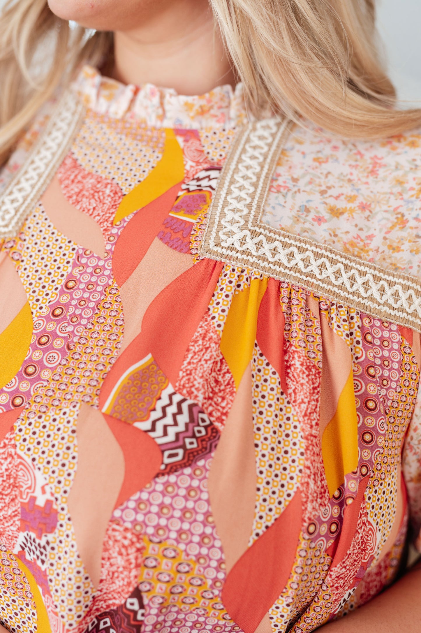 Day Dreamer Mixed Floral Top in Mauve - Jodifl
