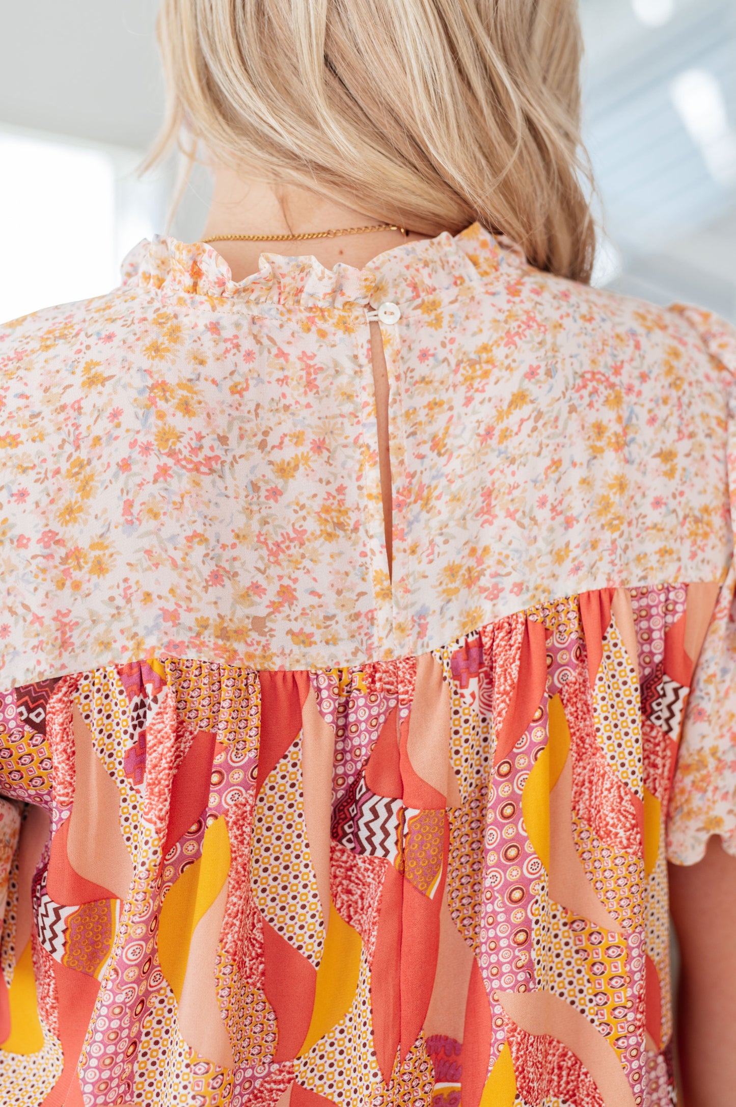 Day Dreamer Mixed Floral Top in Mauve - Jodifl