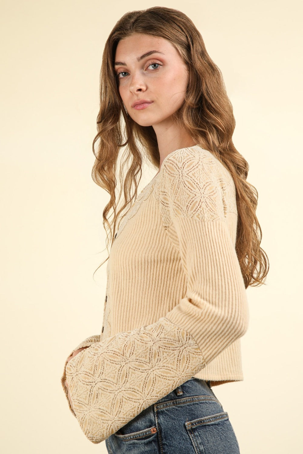 VERY J V-Neck Lace Detail Button Down Crop Ribbed Knit Top - Natural