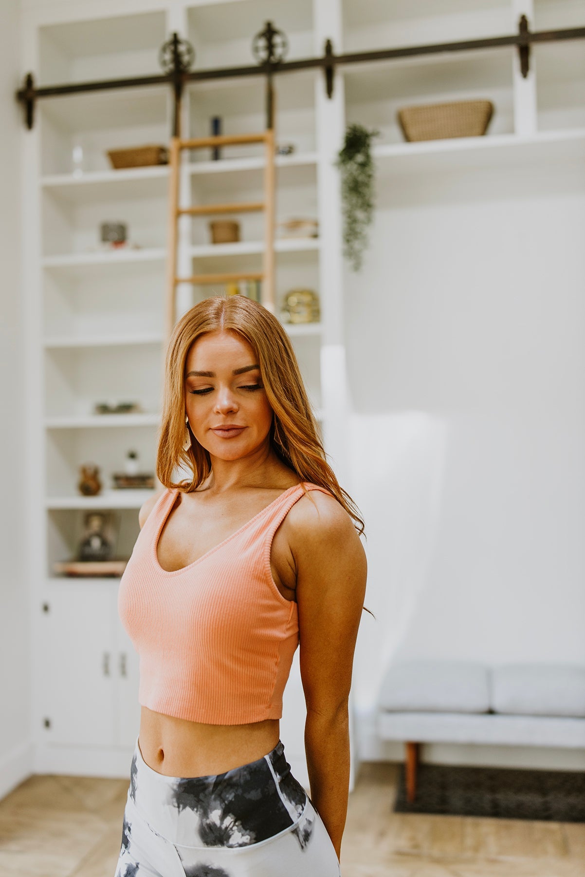 Tell Me More Crop Tank In Coral - White Birch
