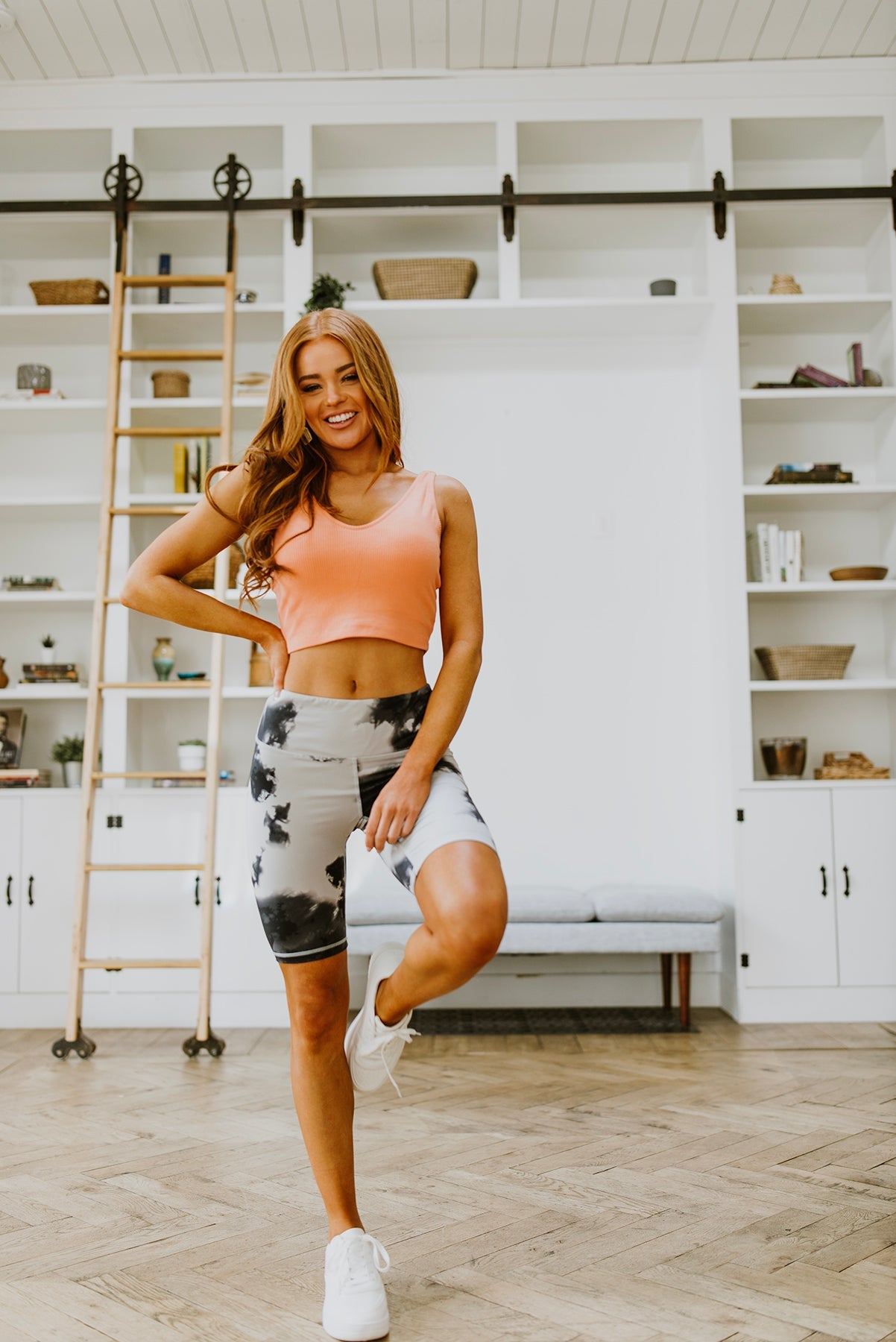 Tell Me More Crop Tank In Coral - White Birch