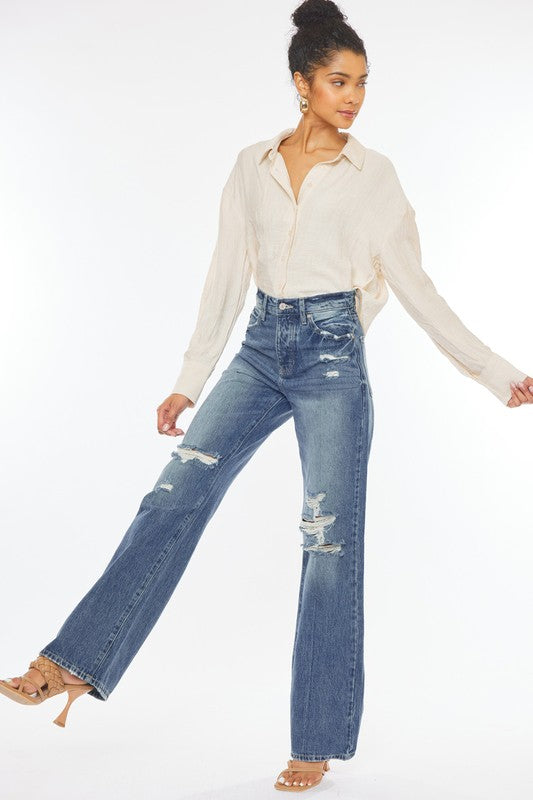 Ultra High-Rise Distressed 90s Flare - Kancan