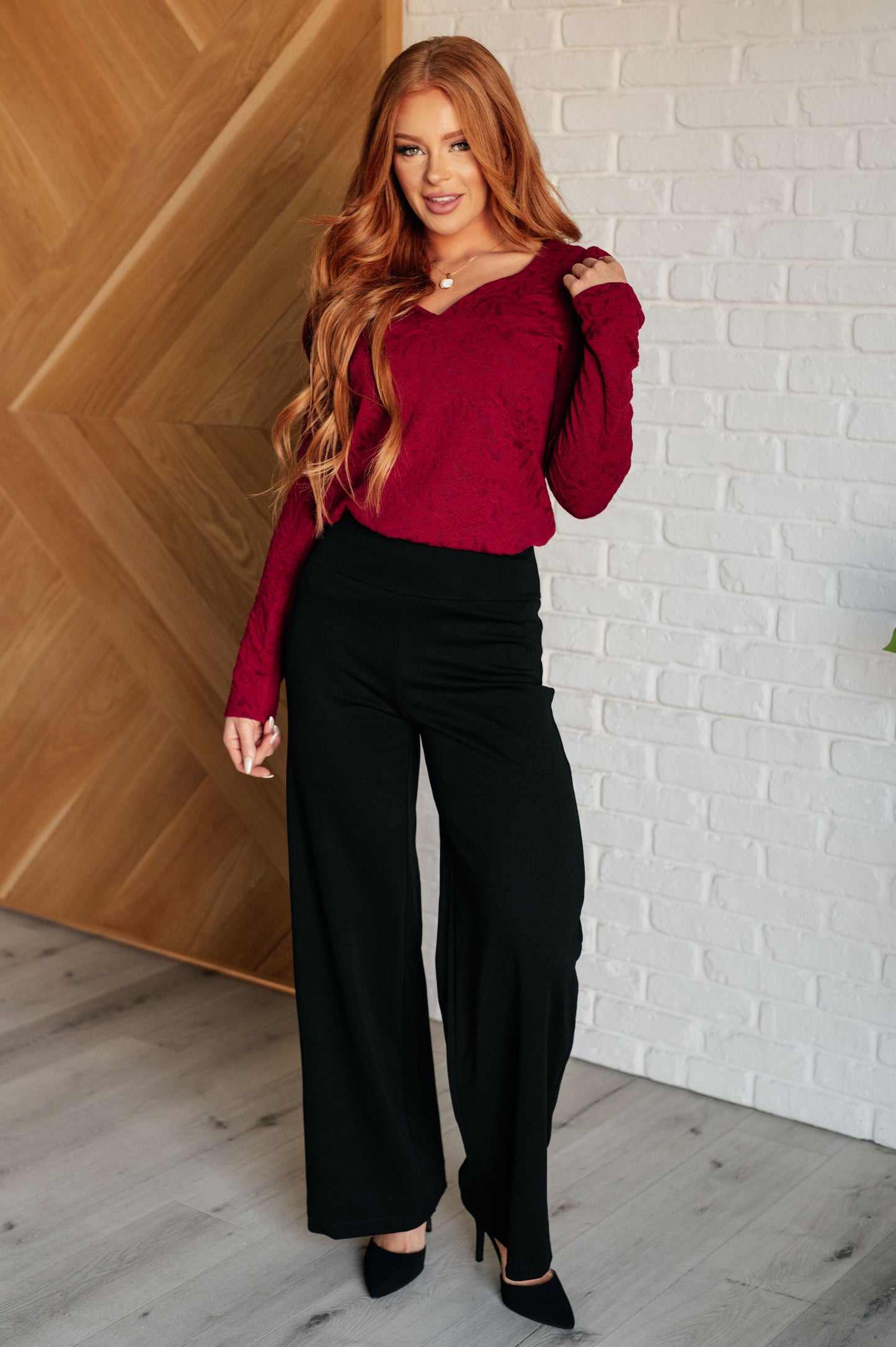 Magic Wide Leg Pants in Black - Dear Scarlett