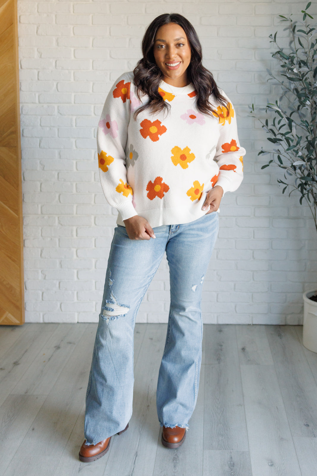 Falling Flowers Floral Sweater - One Eleven North