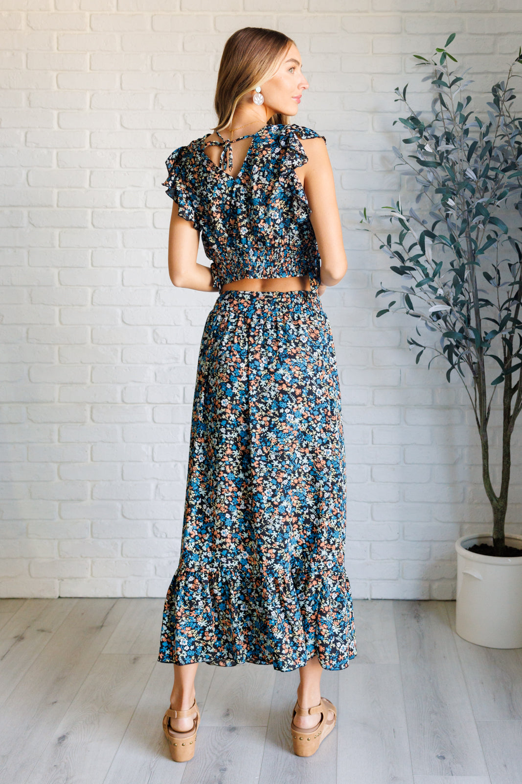 Flutter of Florals V-Neck Crop and Skirt Set - One Eleven North