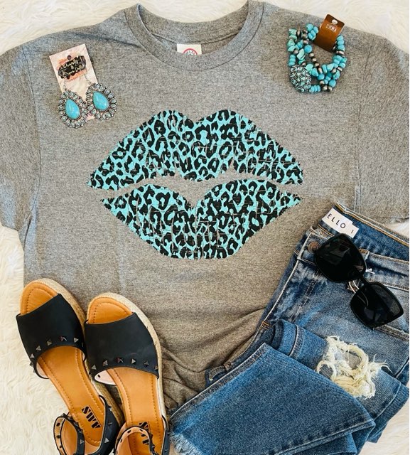 Turquoise Leopard Lips Tee