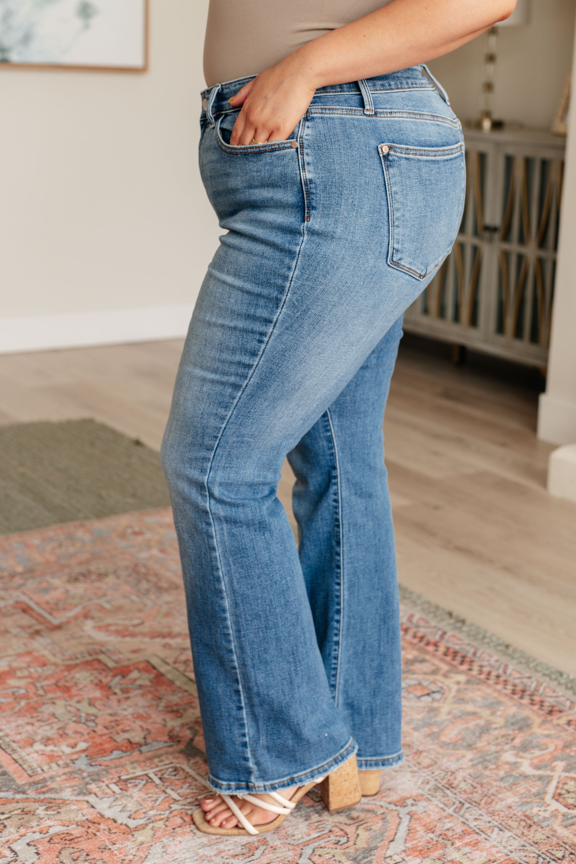 Genevieve Mid Rise Vintage Bootcut Jeans - Judy Blue