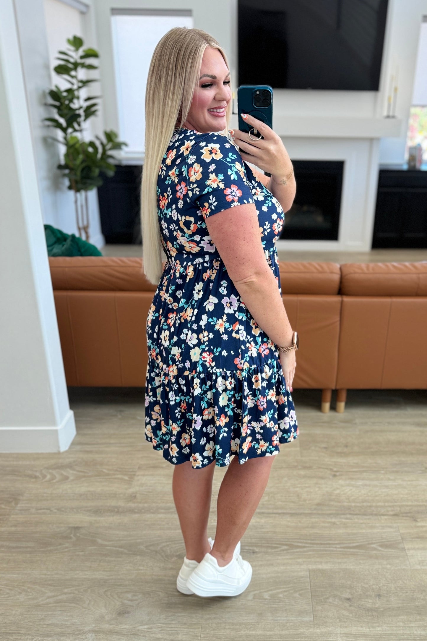 French Friday Floral Dress - One Eleven North