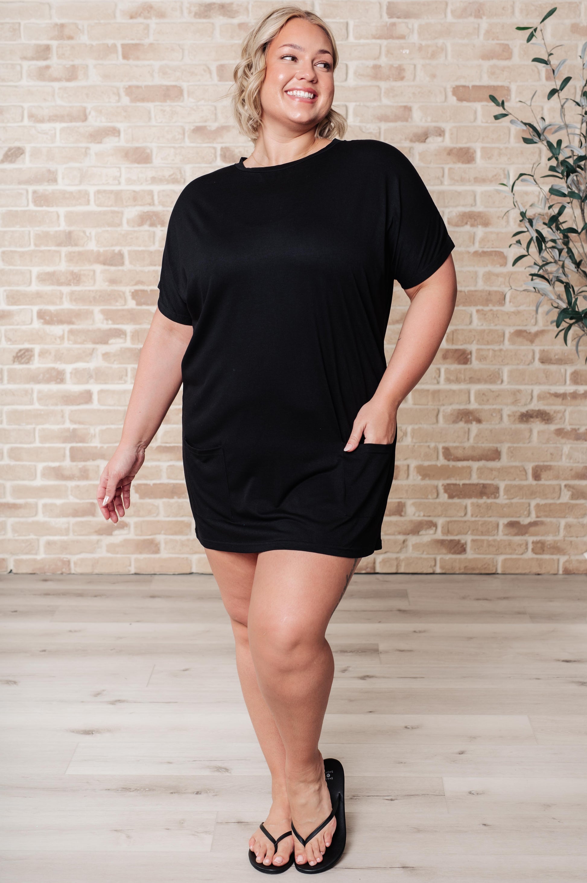 Kind Of Casual Pocket Tunic Dress - One Eleven North