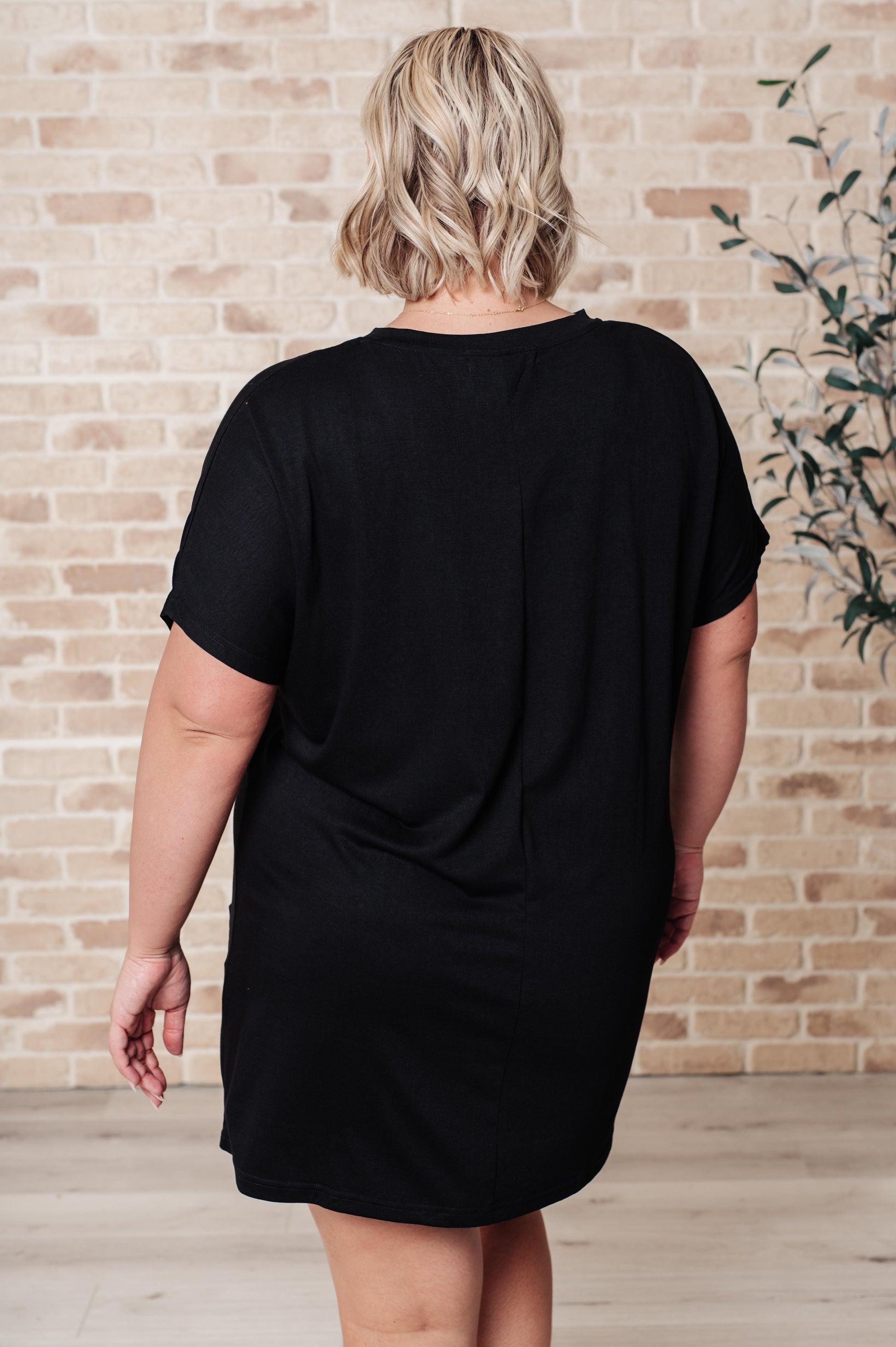 Kind Of Casual Pocket Tunic Dress - One Eleven North
