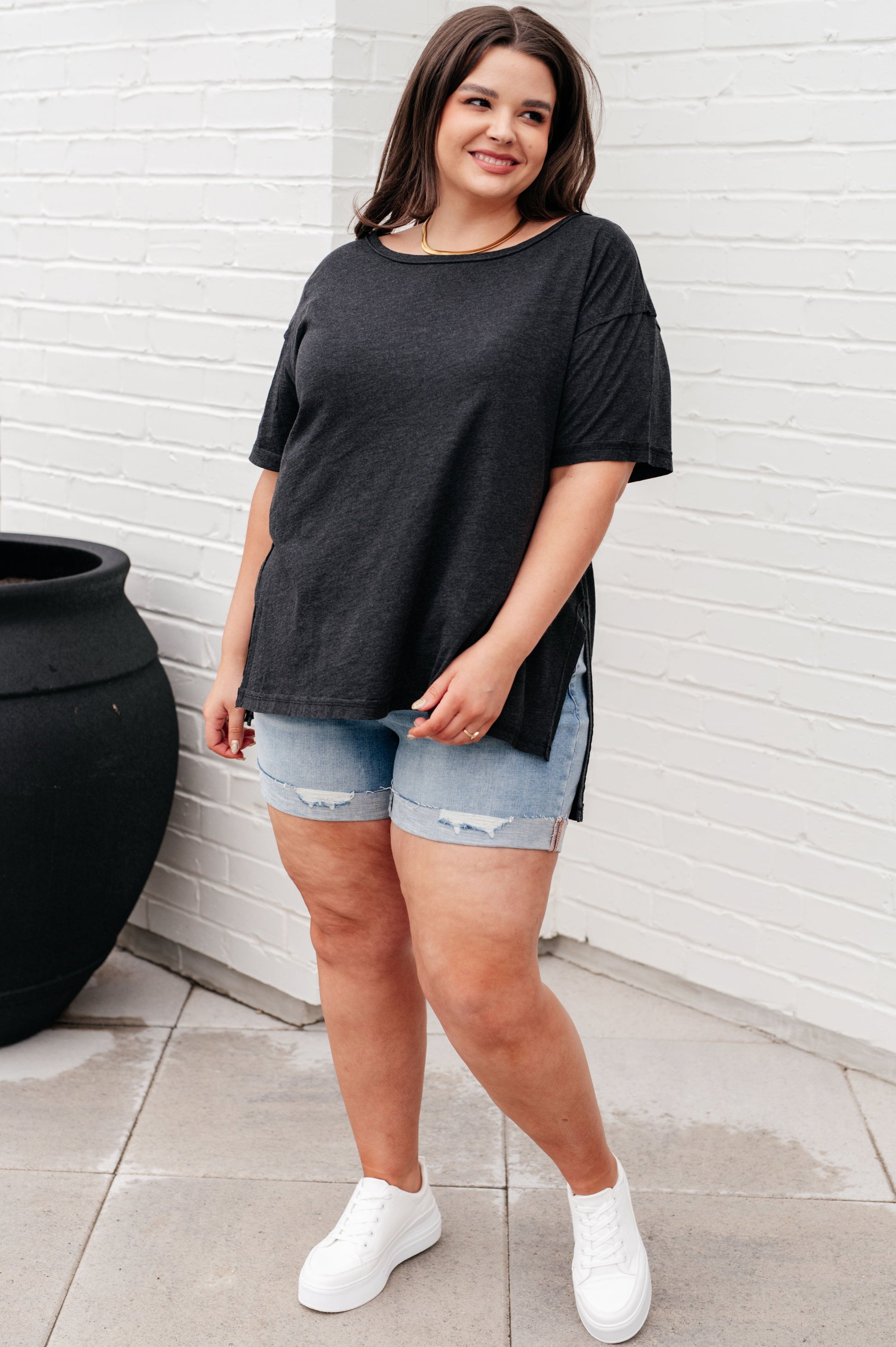 Let Me Live Relaxed Tee in Black - Rae Mode