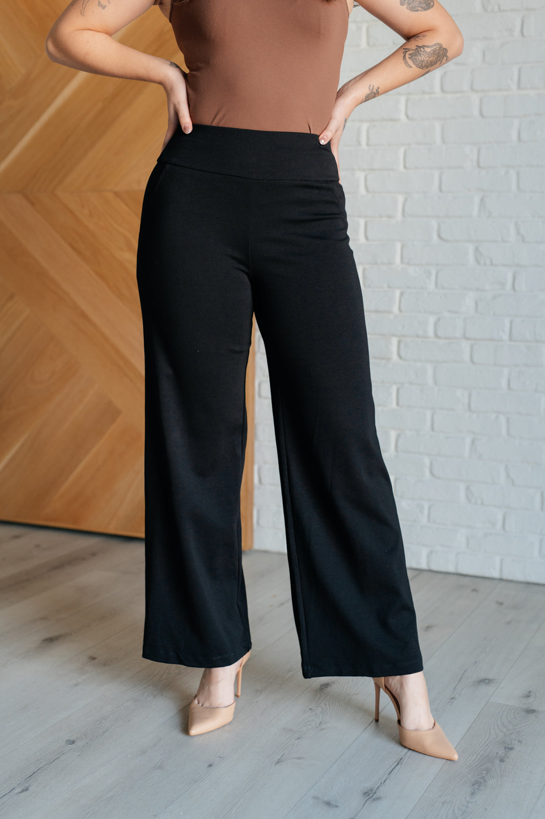 Magic Wide Leg Pants in Black - Dear Scarlett