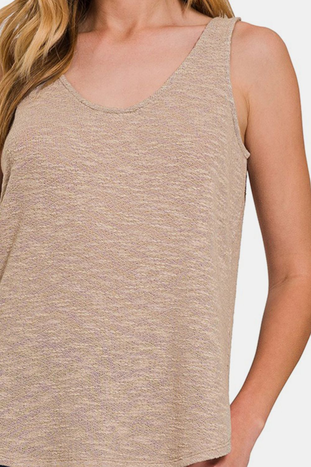 Zenana Curved Hem Round Neck Tank - Lt Mocha