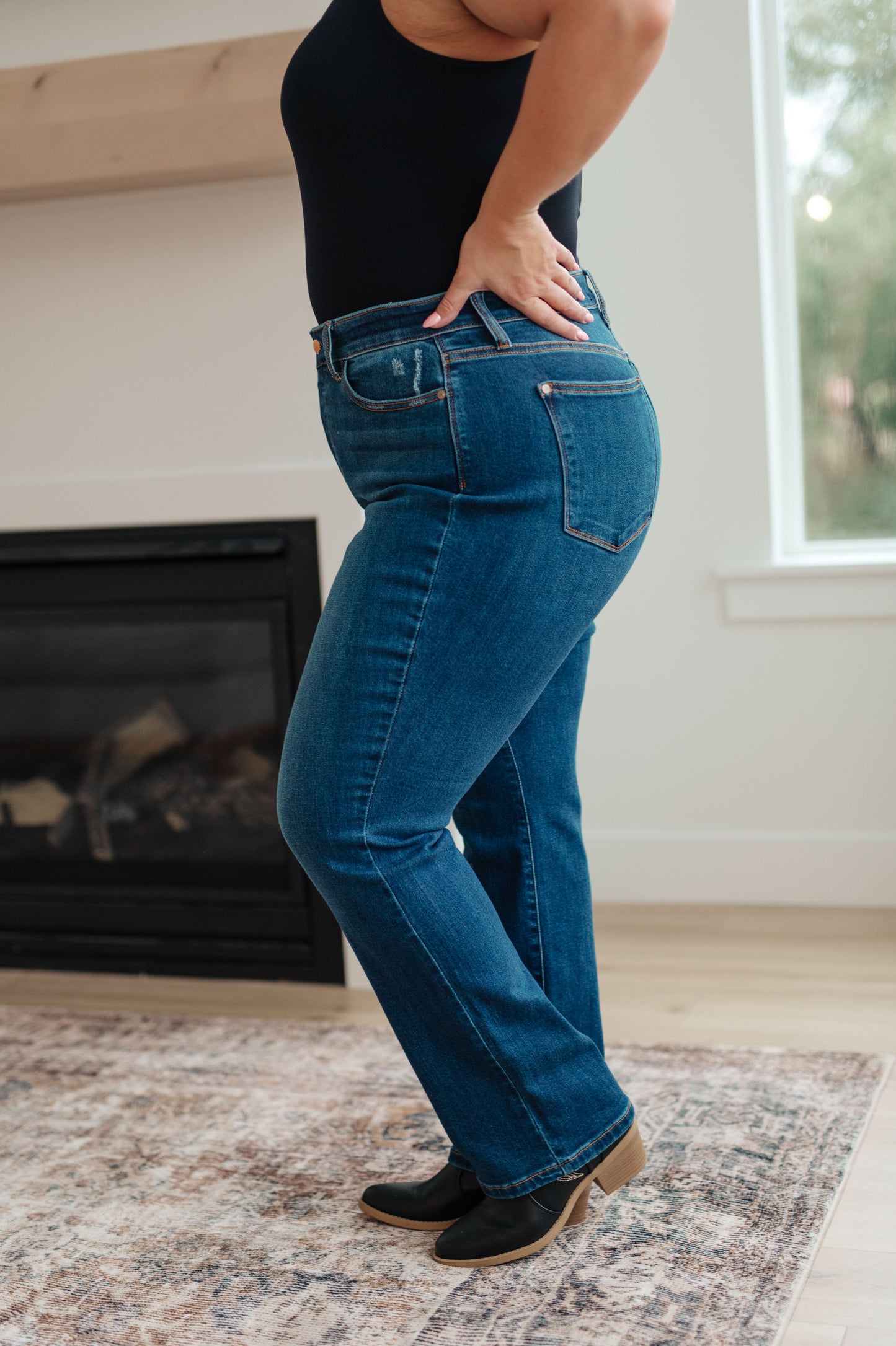 Pippa High Rise Button Fly Dad Jeans - Judy Blue